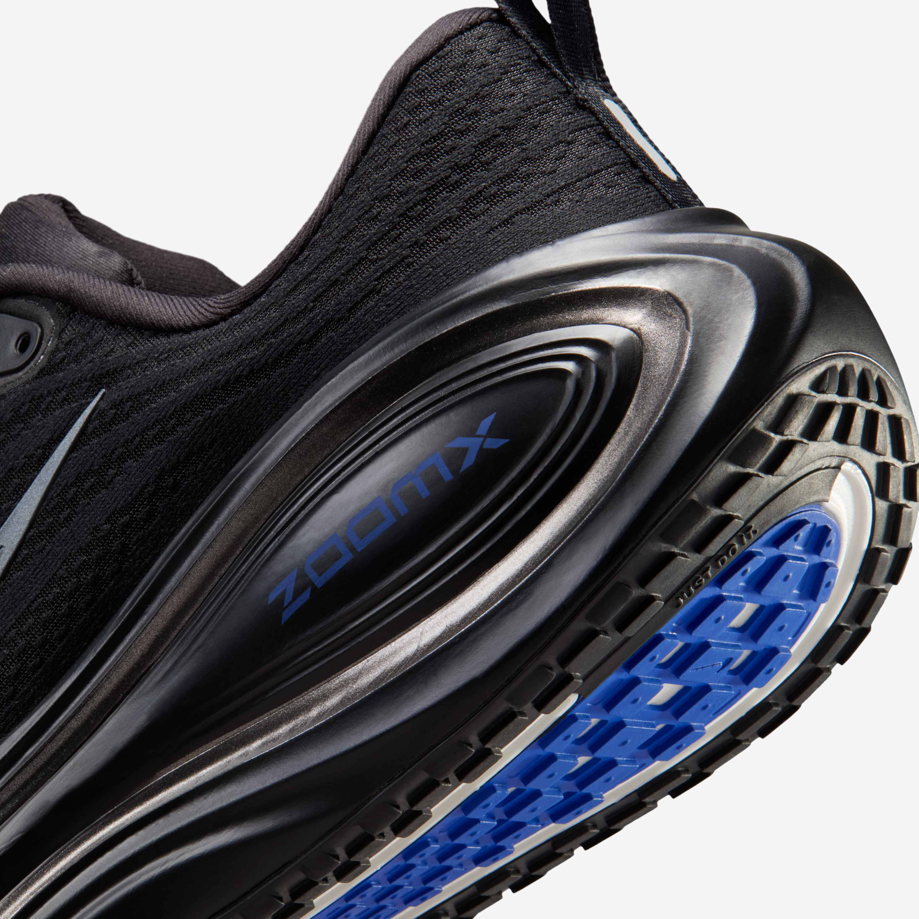 نايكي فوميرو بلس image number 7