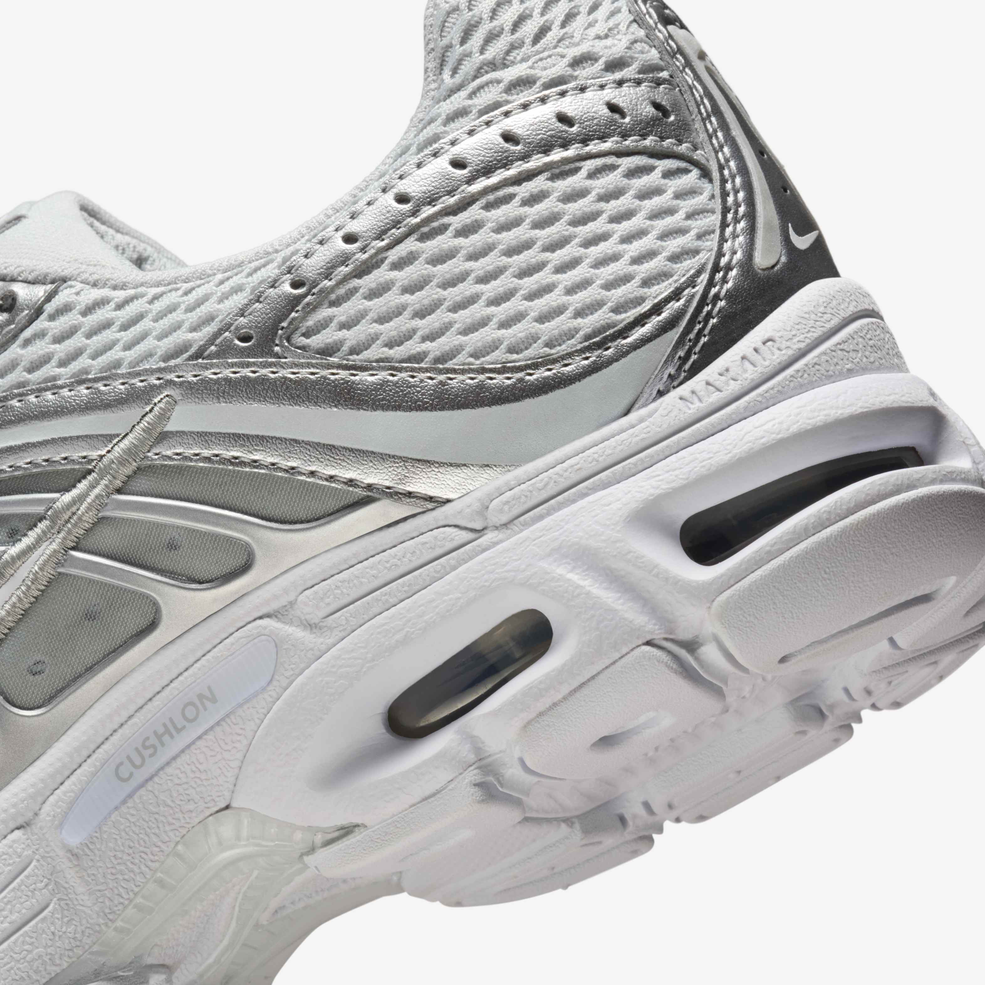 Nike Air Max Moto 2K image number 7