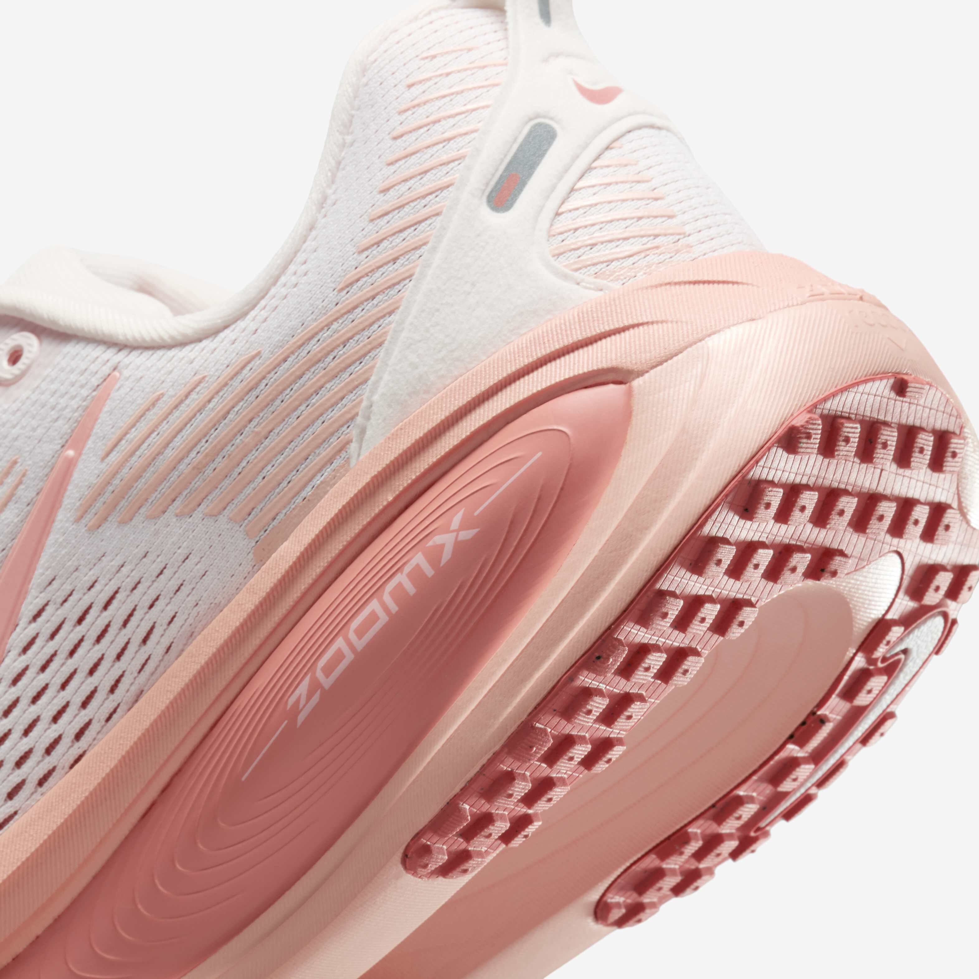 نايكي فوميرو 18 image number 7