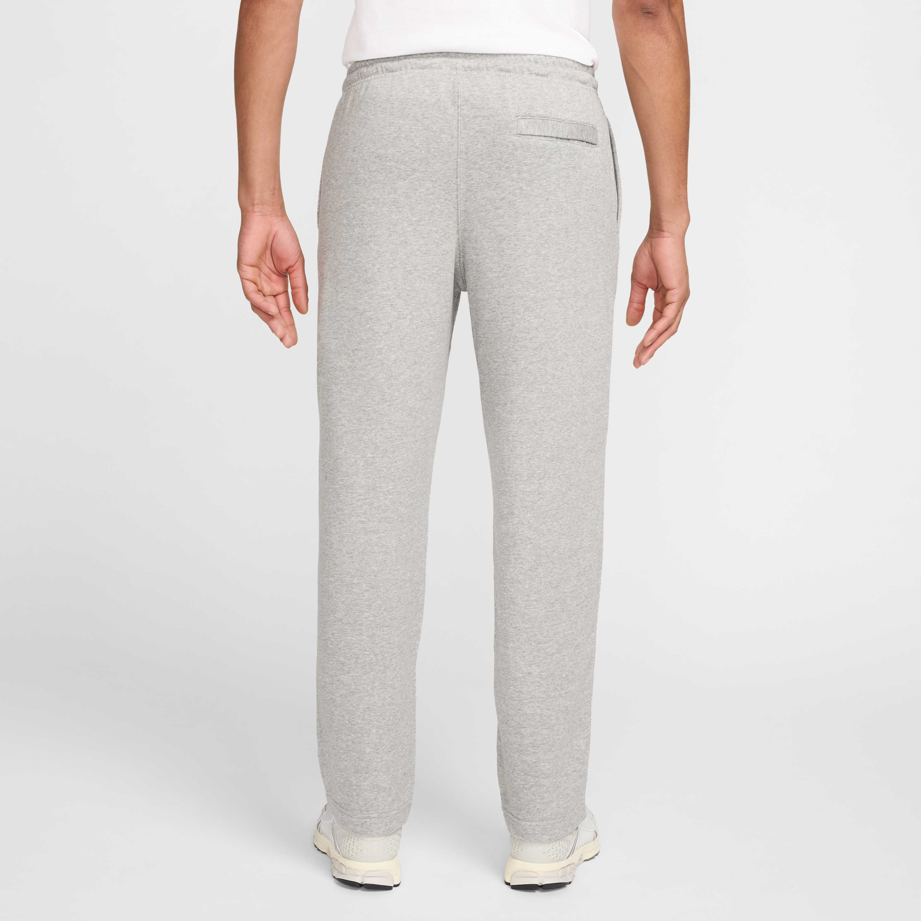 نايكي كلوب image number 1