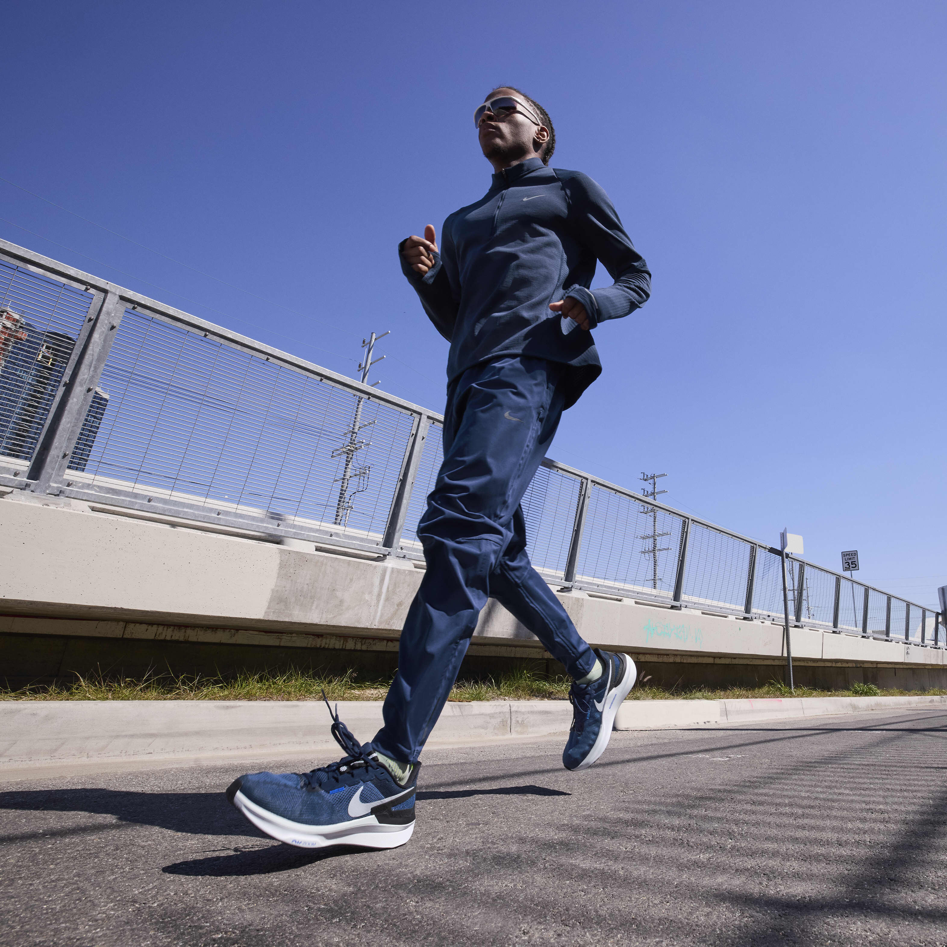 نايكي ستركتشر 25 image number 10