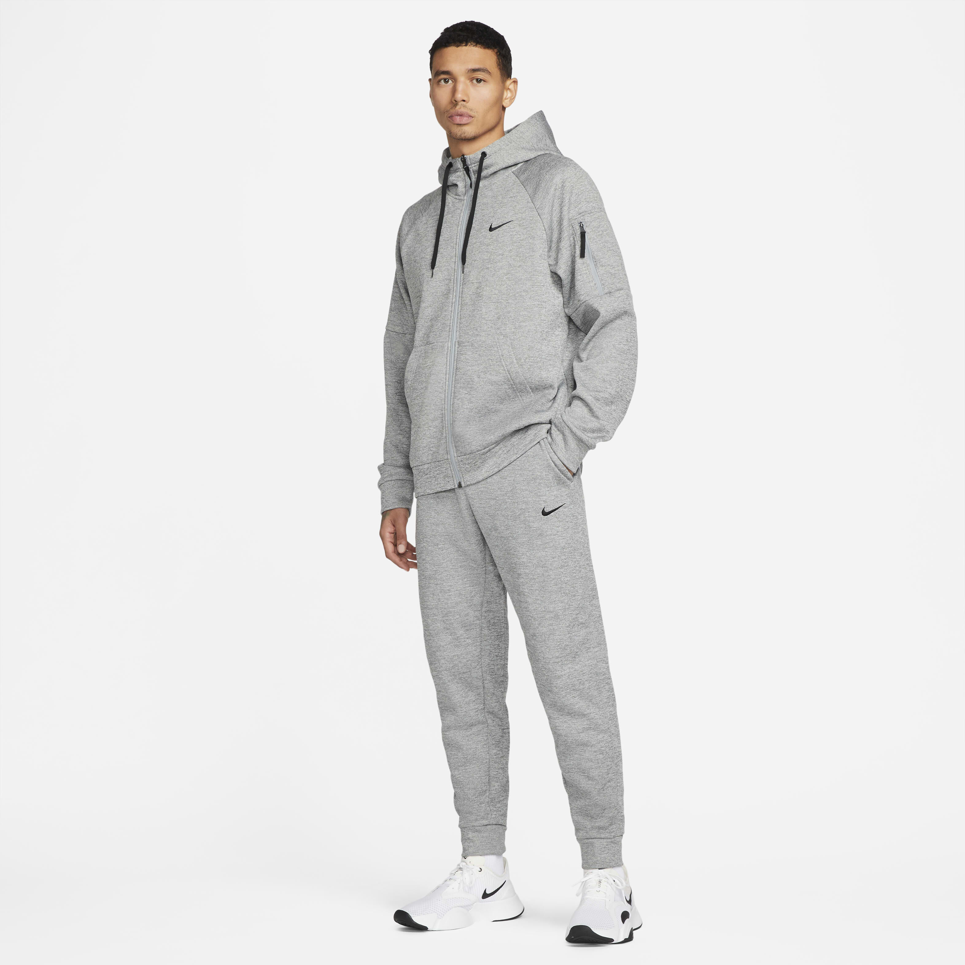 Buy Nike Therma Men s Therma FIT Tapered Fitness Trousers Nike Qatar Official