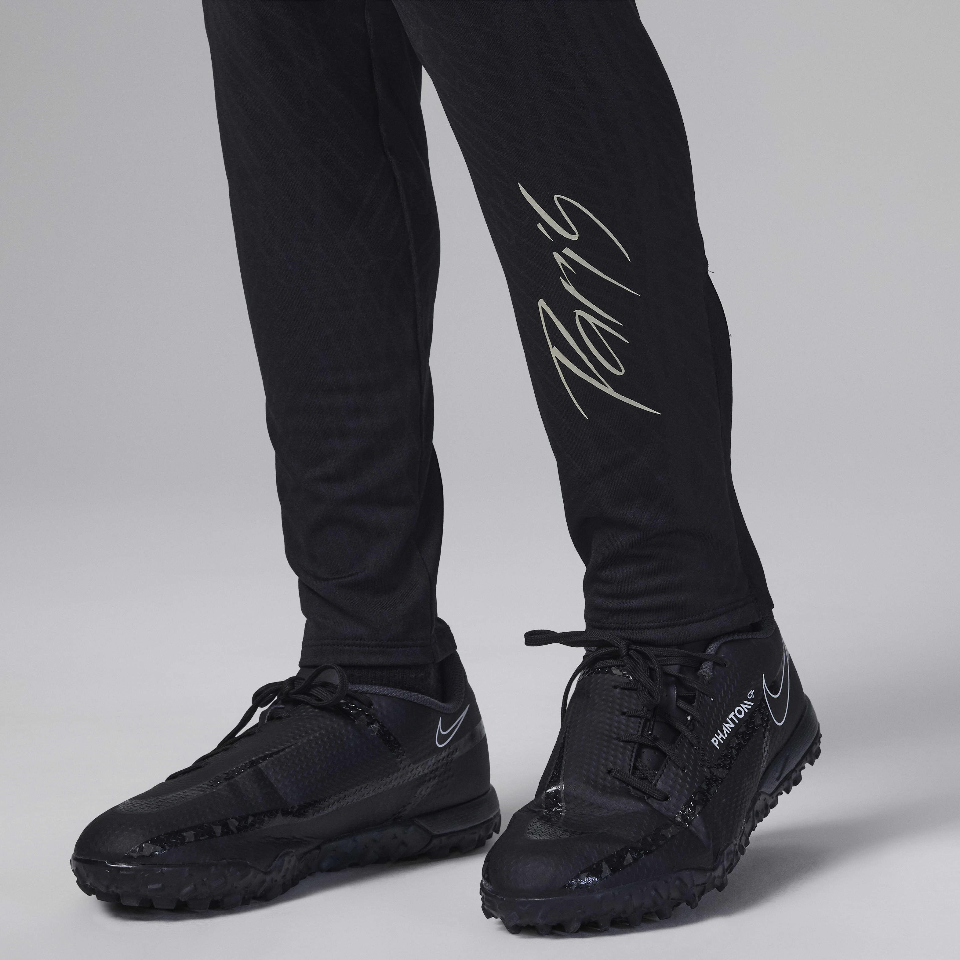 باريس سان جيرمان سترايك البديل image number 5