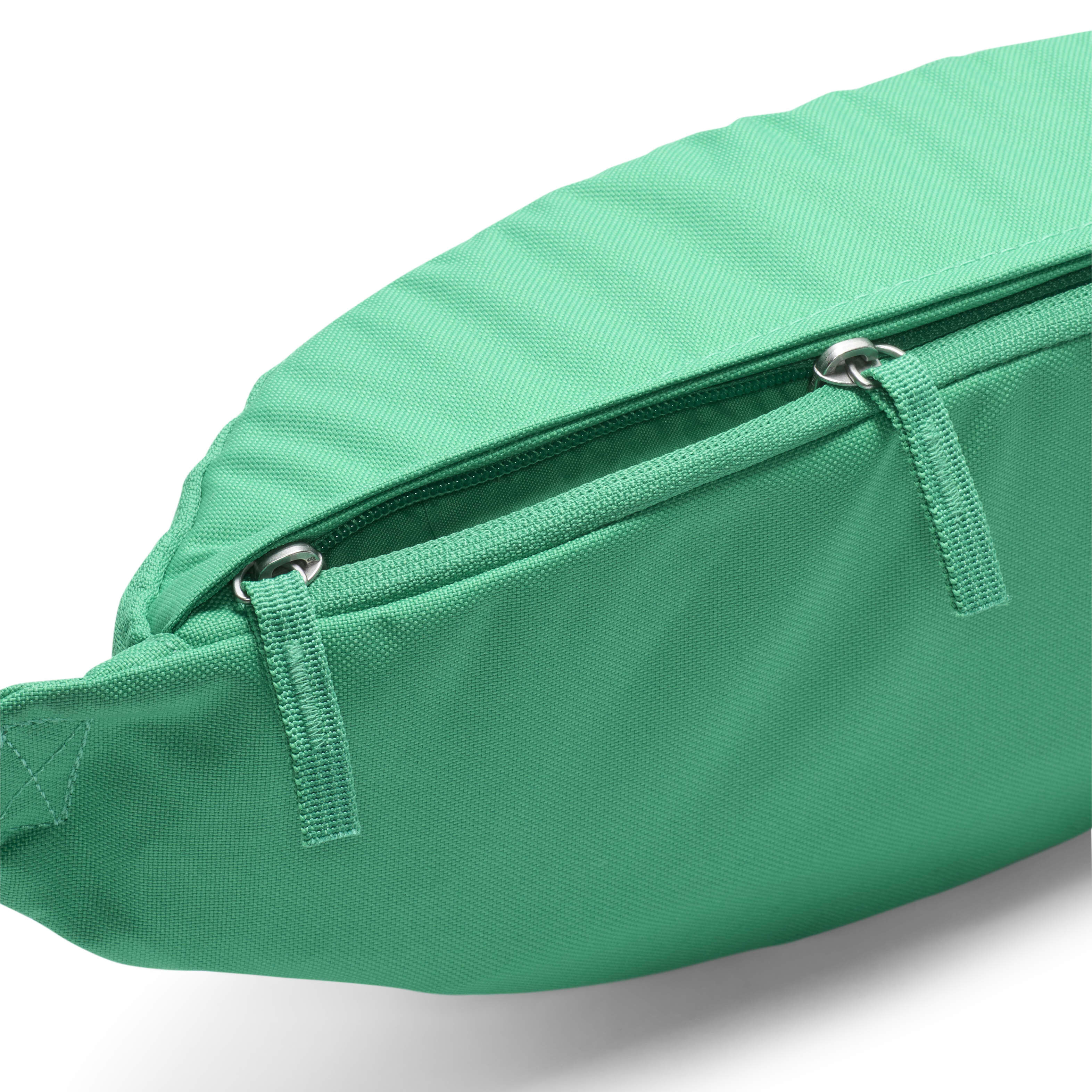 نايكي هيرتج image number 5