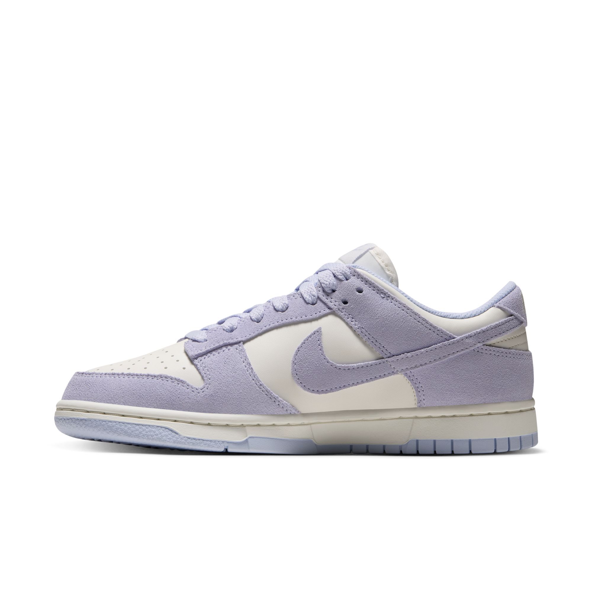 Nike Dunk Low Suede image number 4