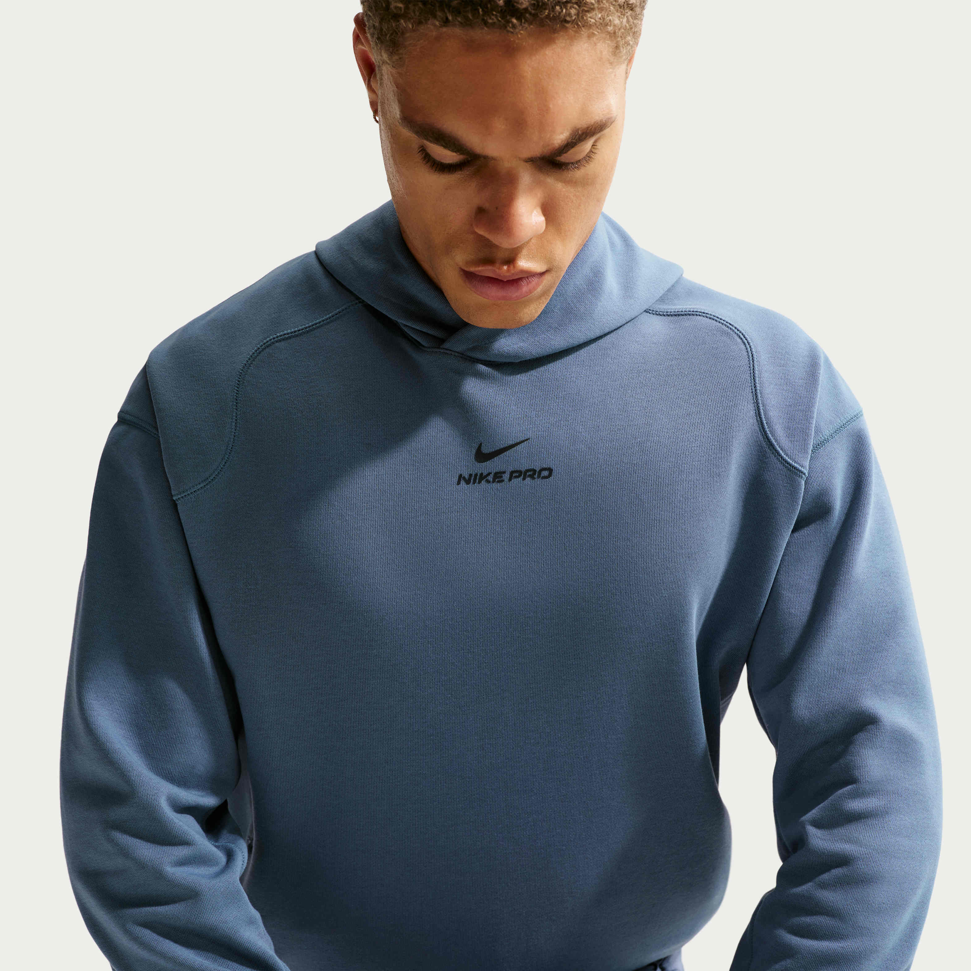 نايكي برو للتمرين image number 2