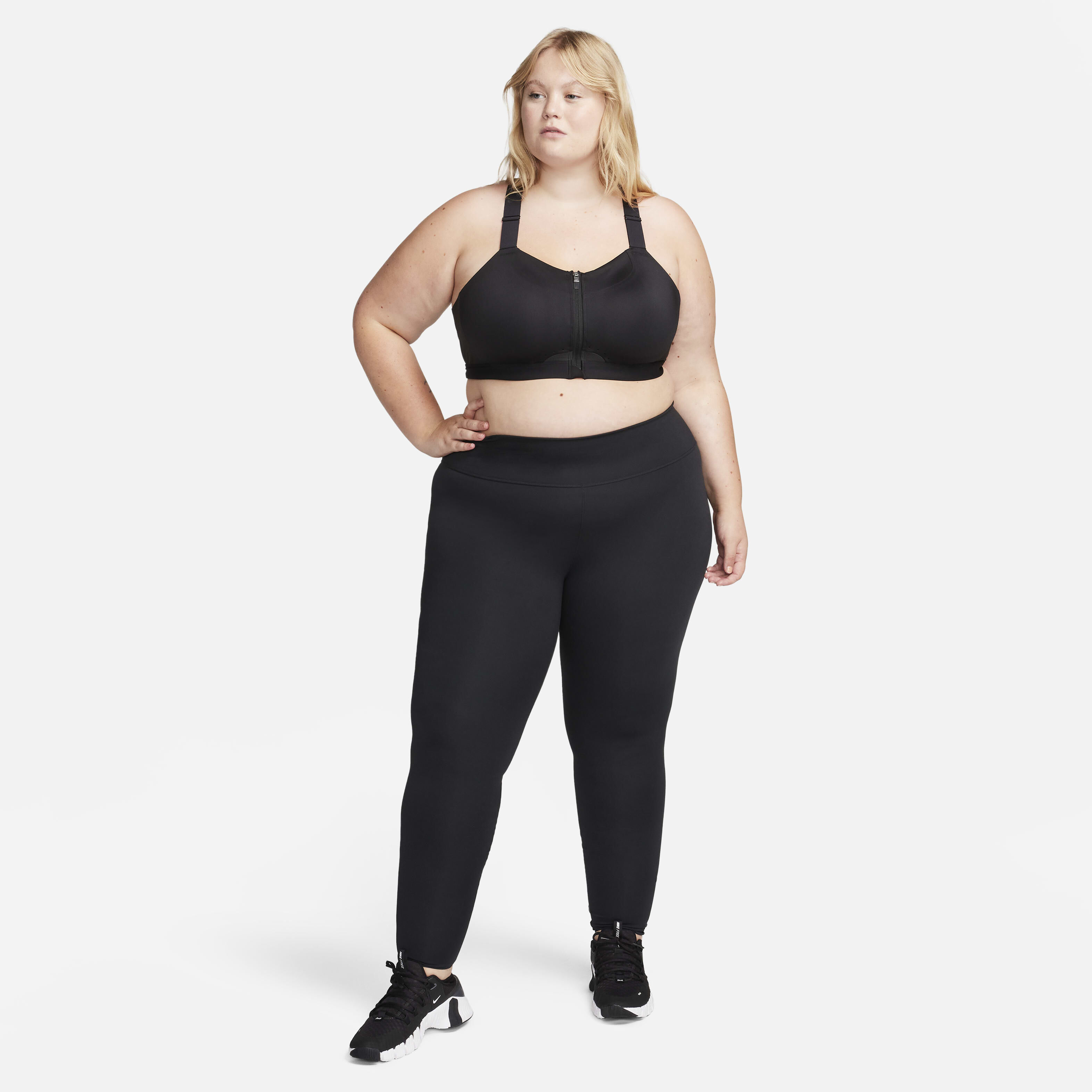 نايكي الفا image number 17