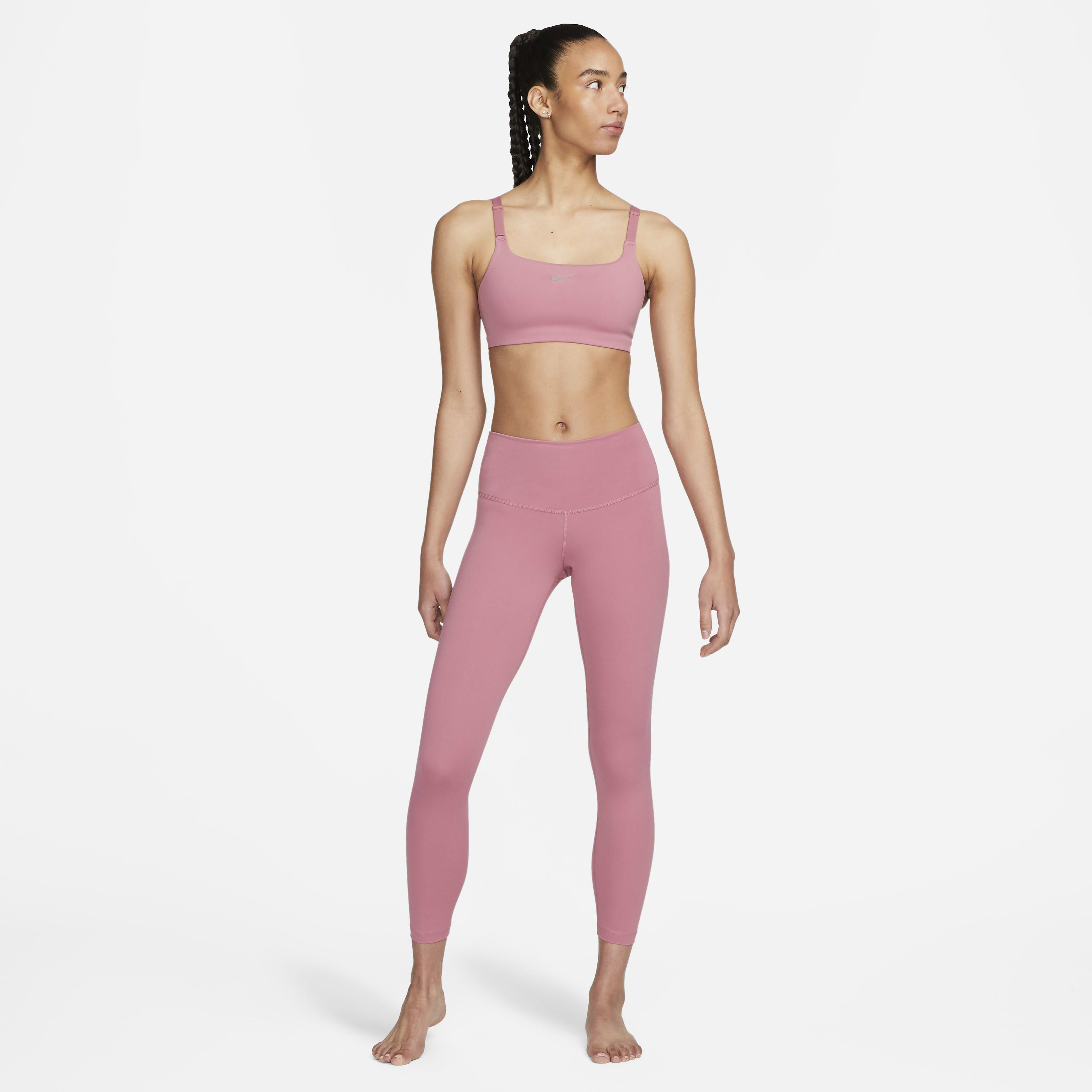 Nike Yoga image number 4