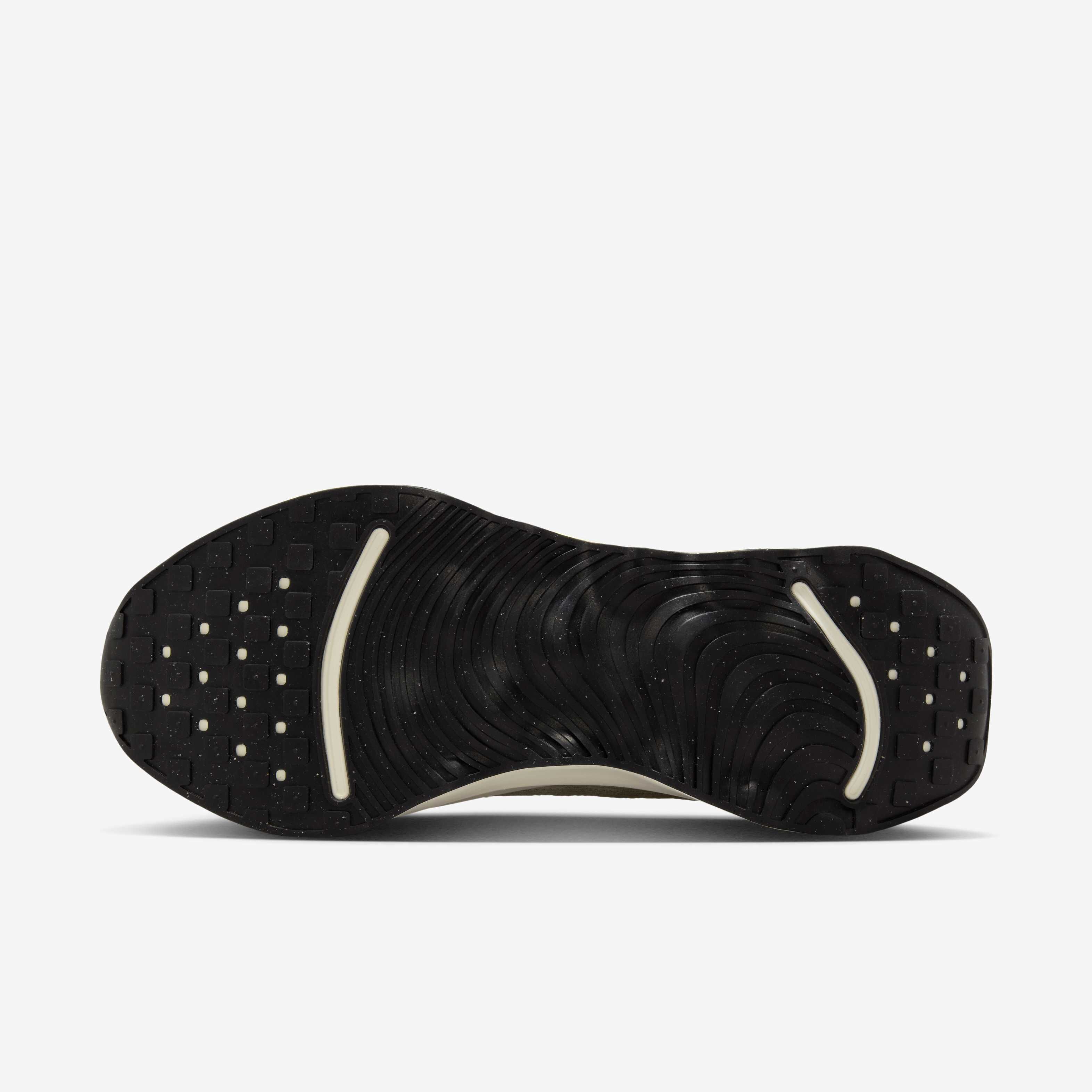 Nike Motiva image number 1