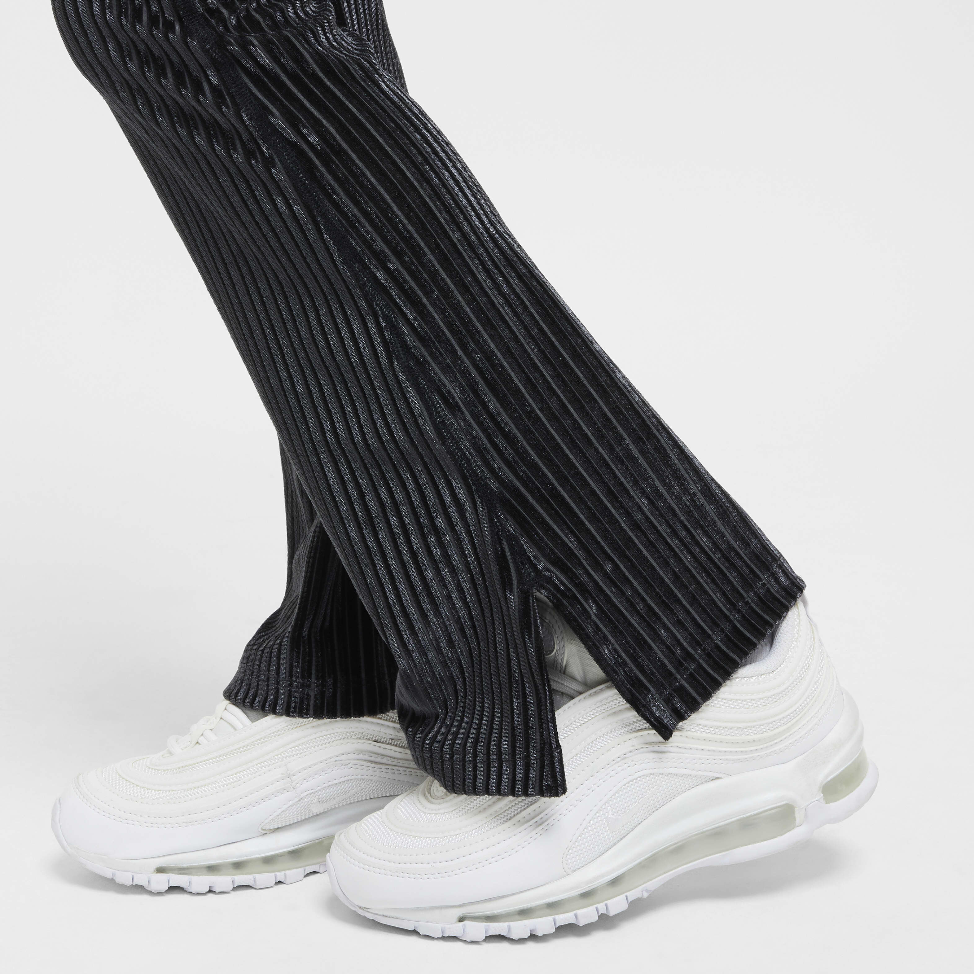 نايكي سبورتسوير image number 3