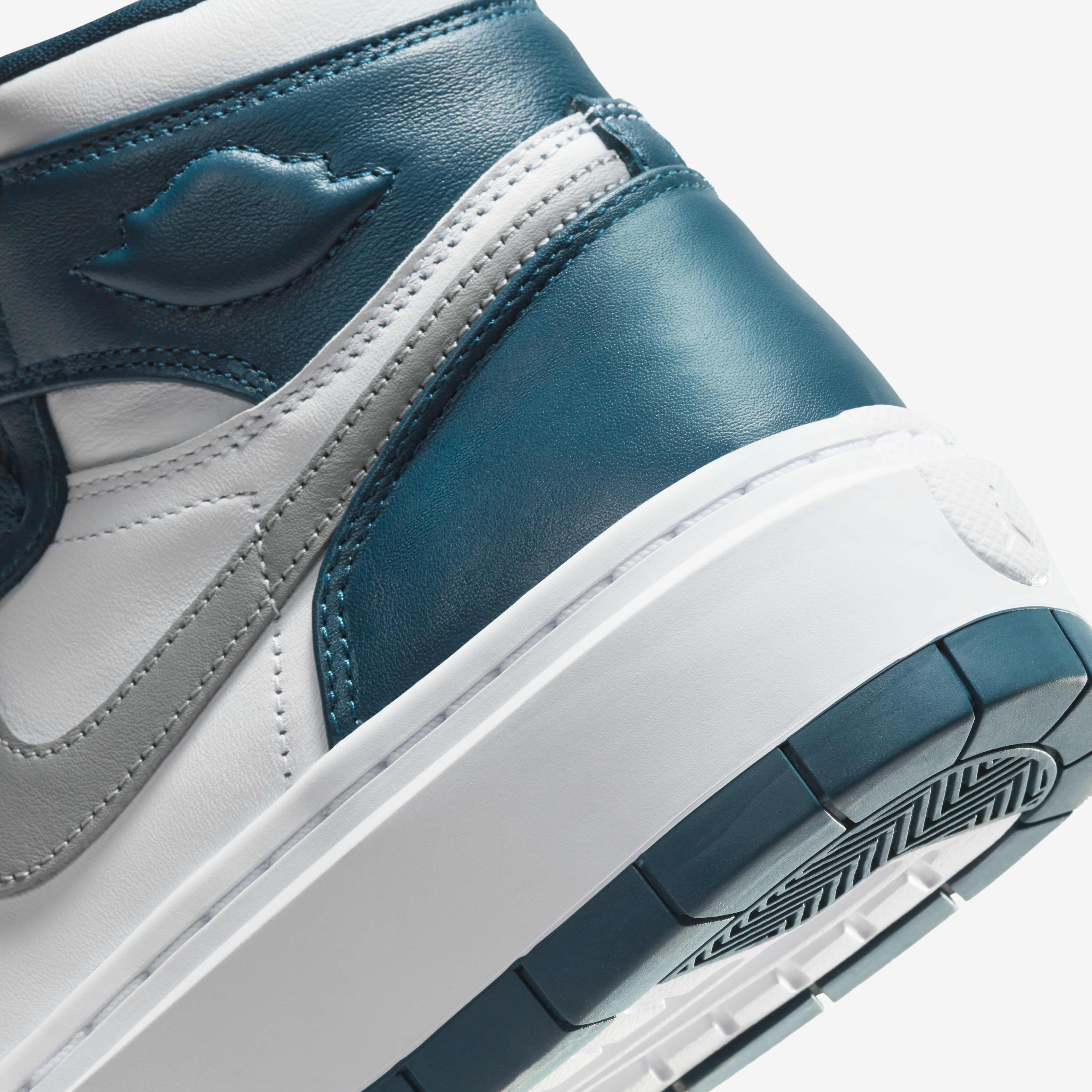 靴 AIRJORDAN 1 ELEVATE HIGH 24cm Jordan 1 Elevate High White Black W for sale | eBay