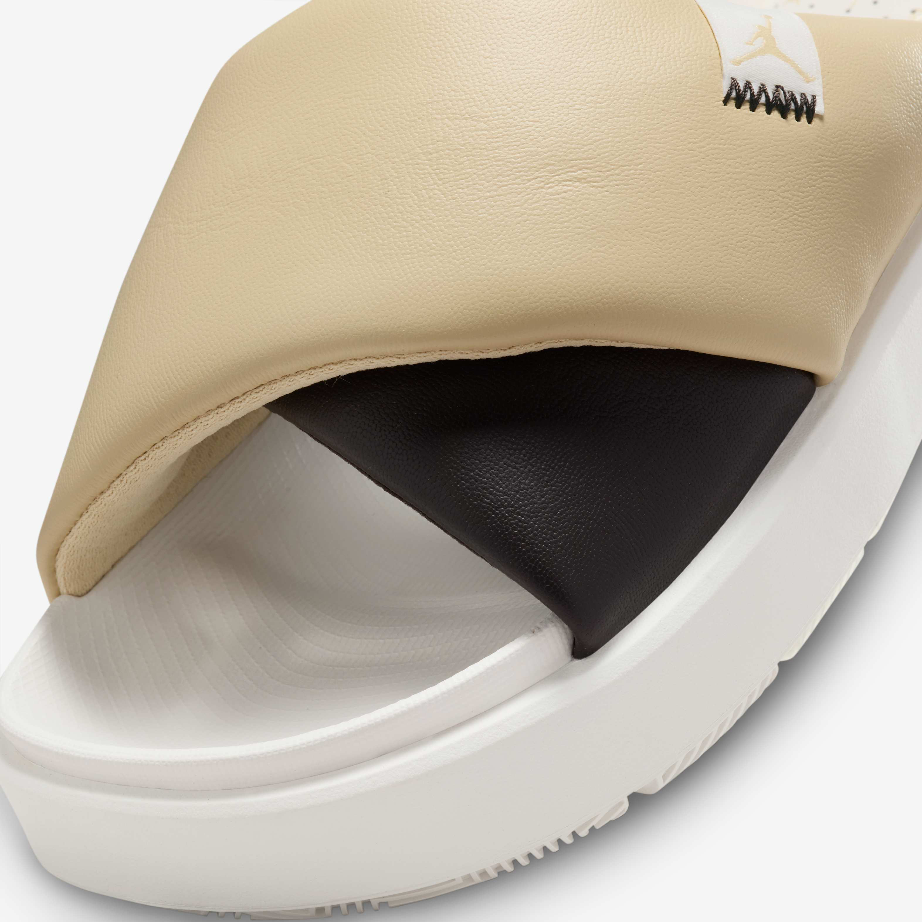 Jordan Sophia image number 5