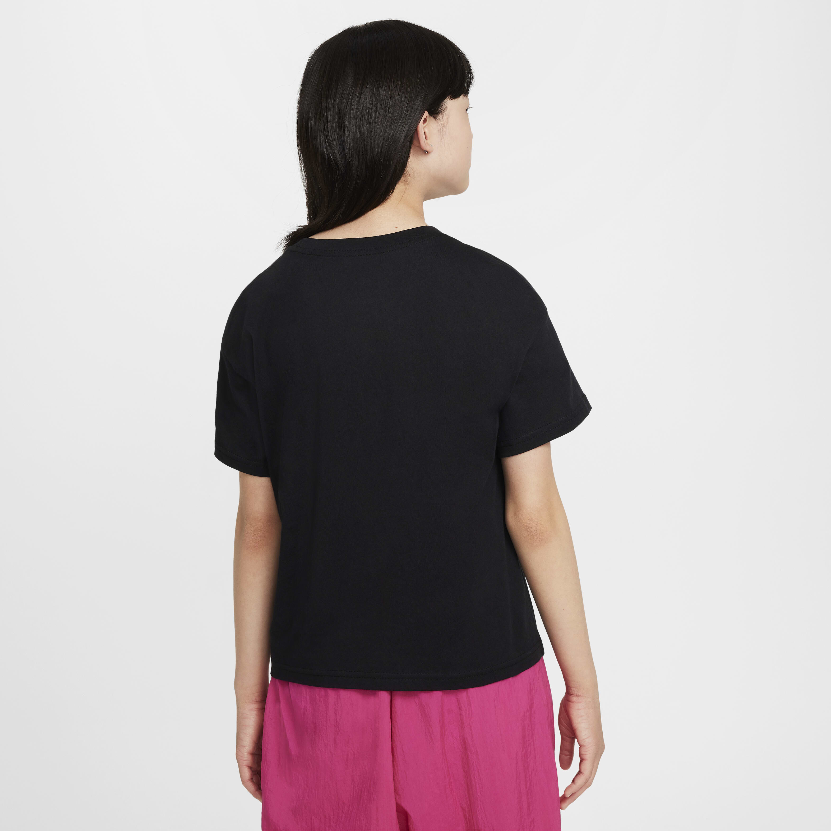 نايكي سبورتسوير image number 1