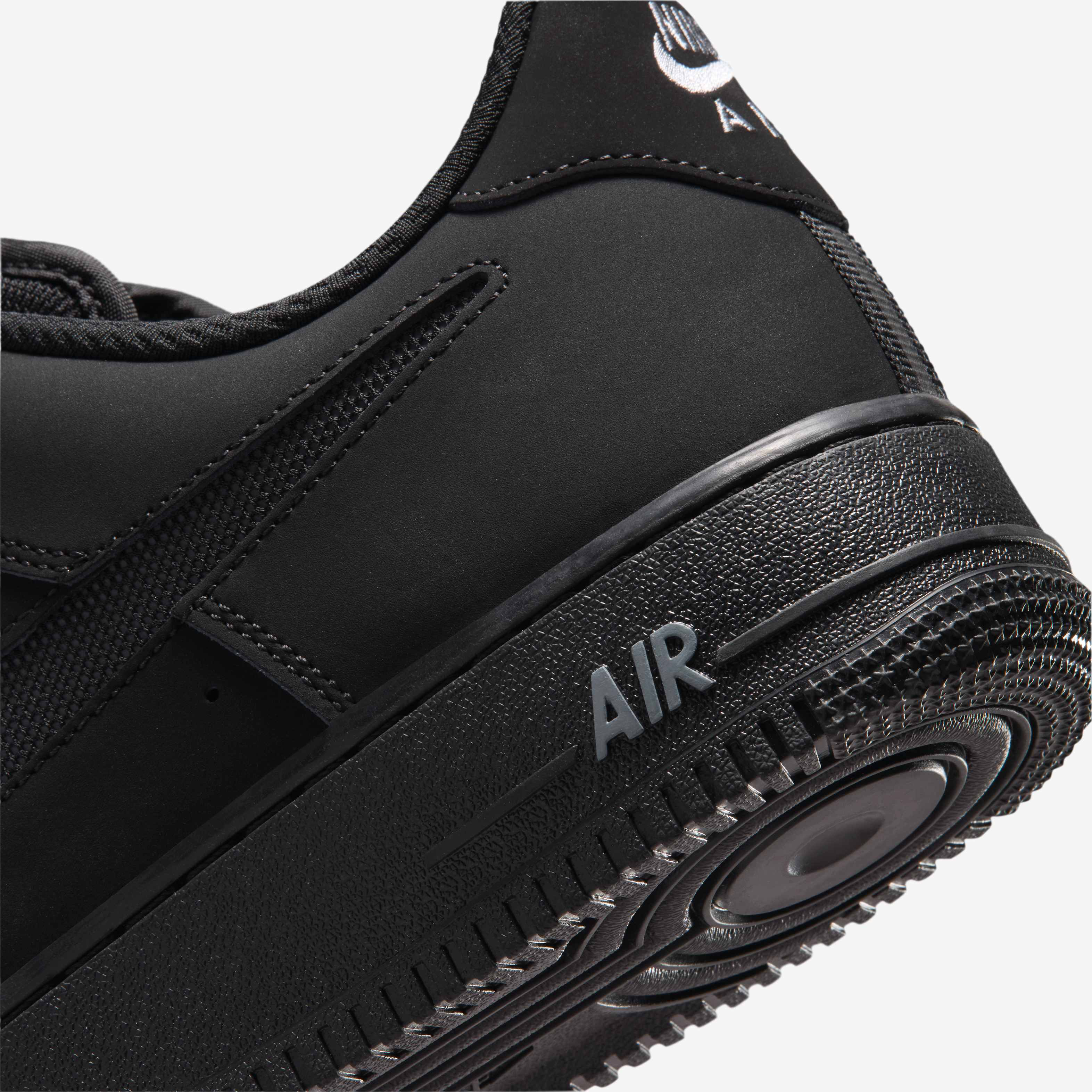 Nike Air Force 1 '07 LV8 image number 7
