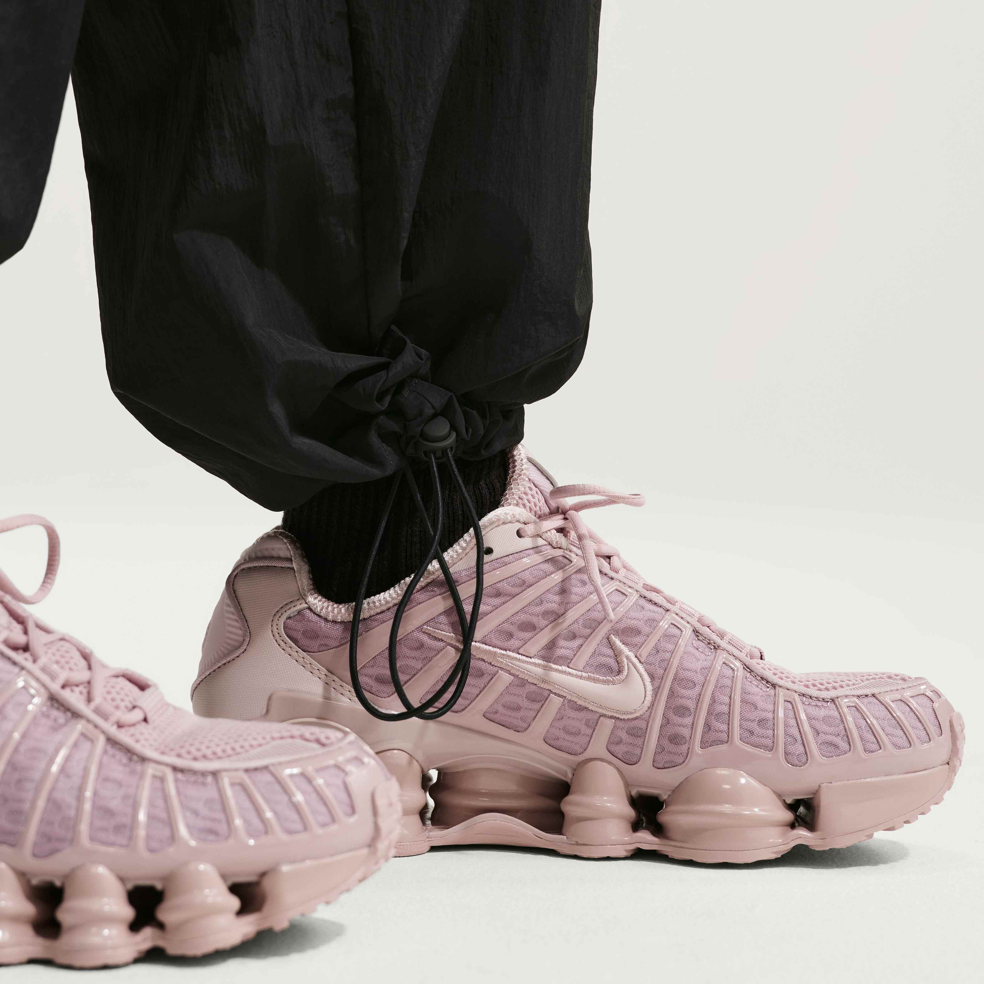 نايكي سبورتسوير image number 5