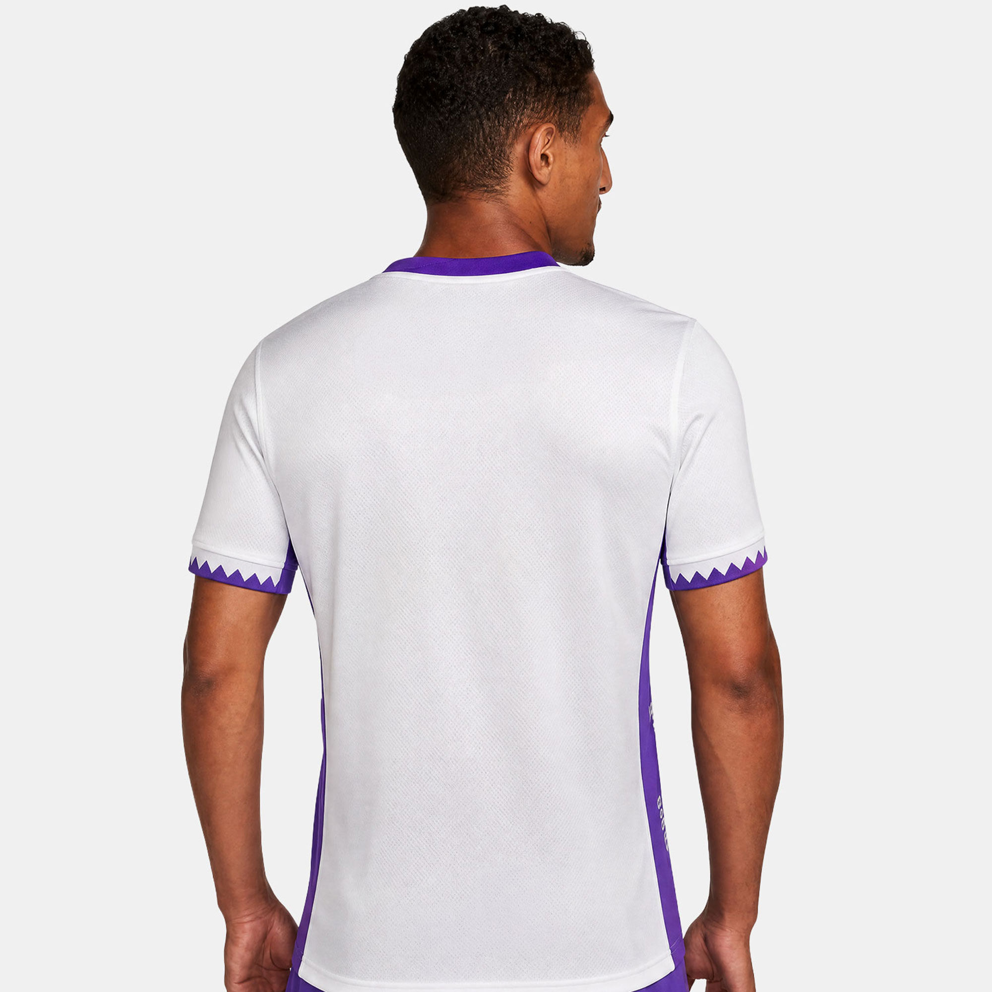 Al Ain FC 2025/26 Stadium Away image number 3
