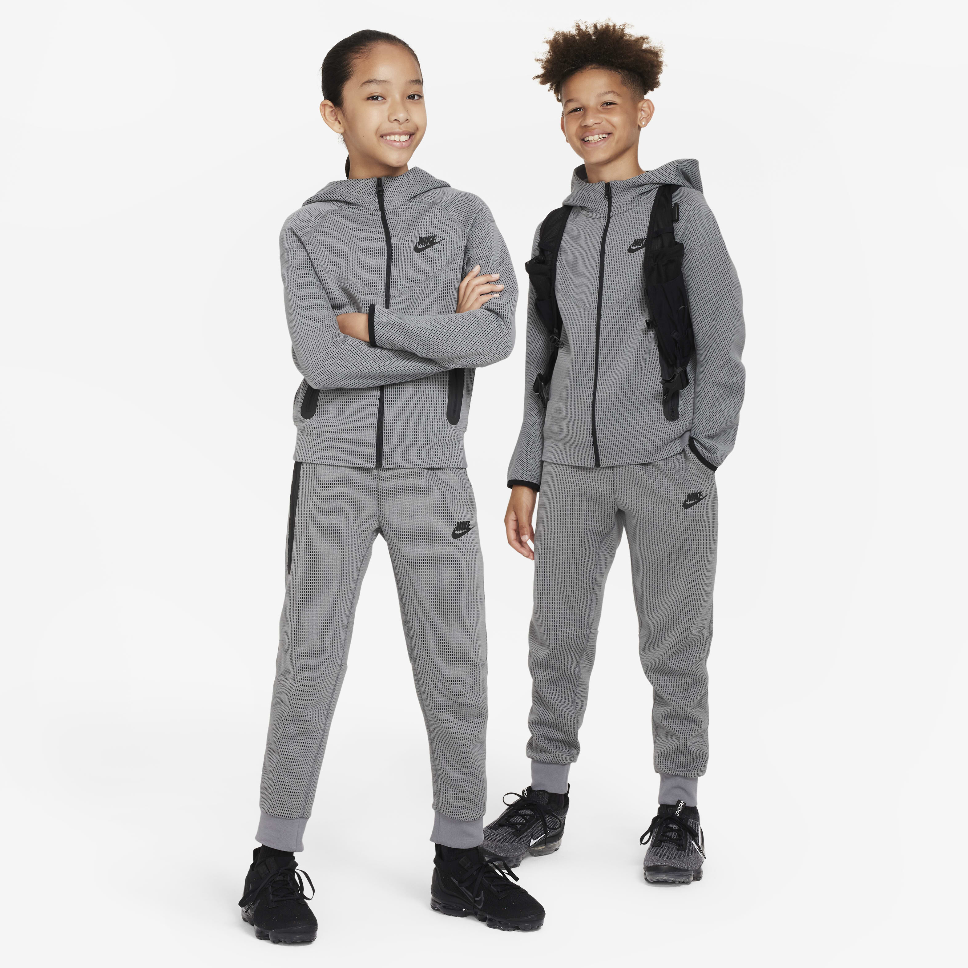 Nike Sportswear Tech Fleece image number 5