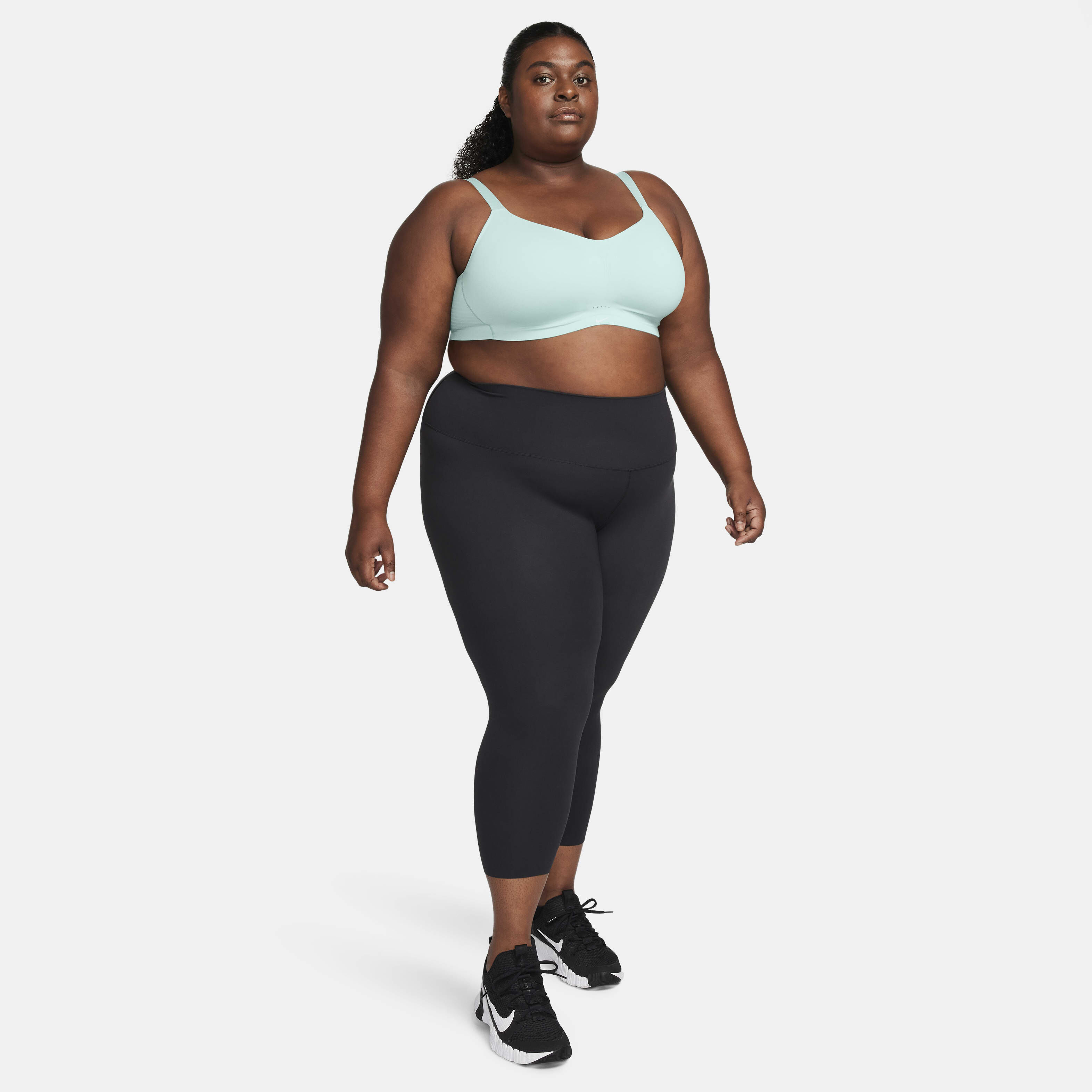 Nike Alate Minimalist image number 16