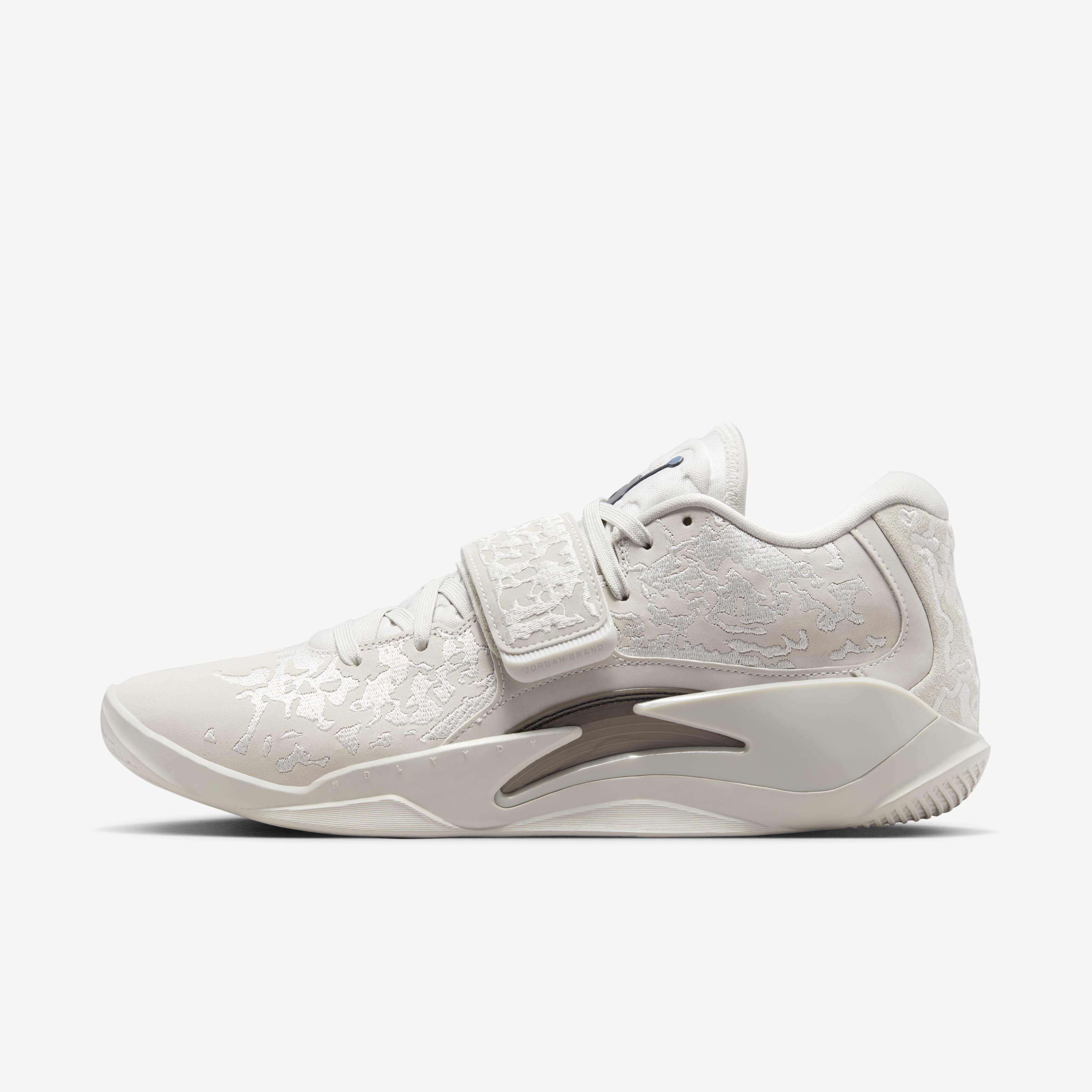 Buy Zion 3 M.U.D. Light Bone SE Basketball Shoes Nike Qatar Official