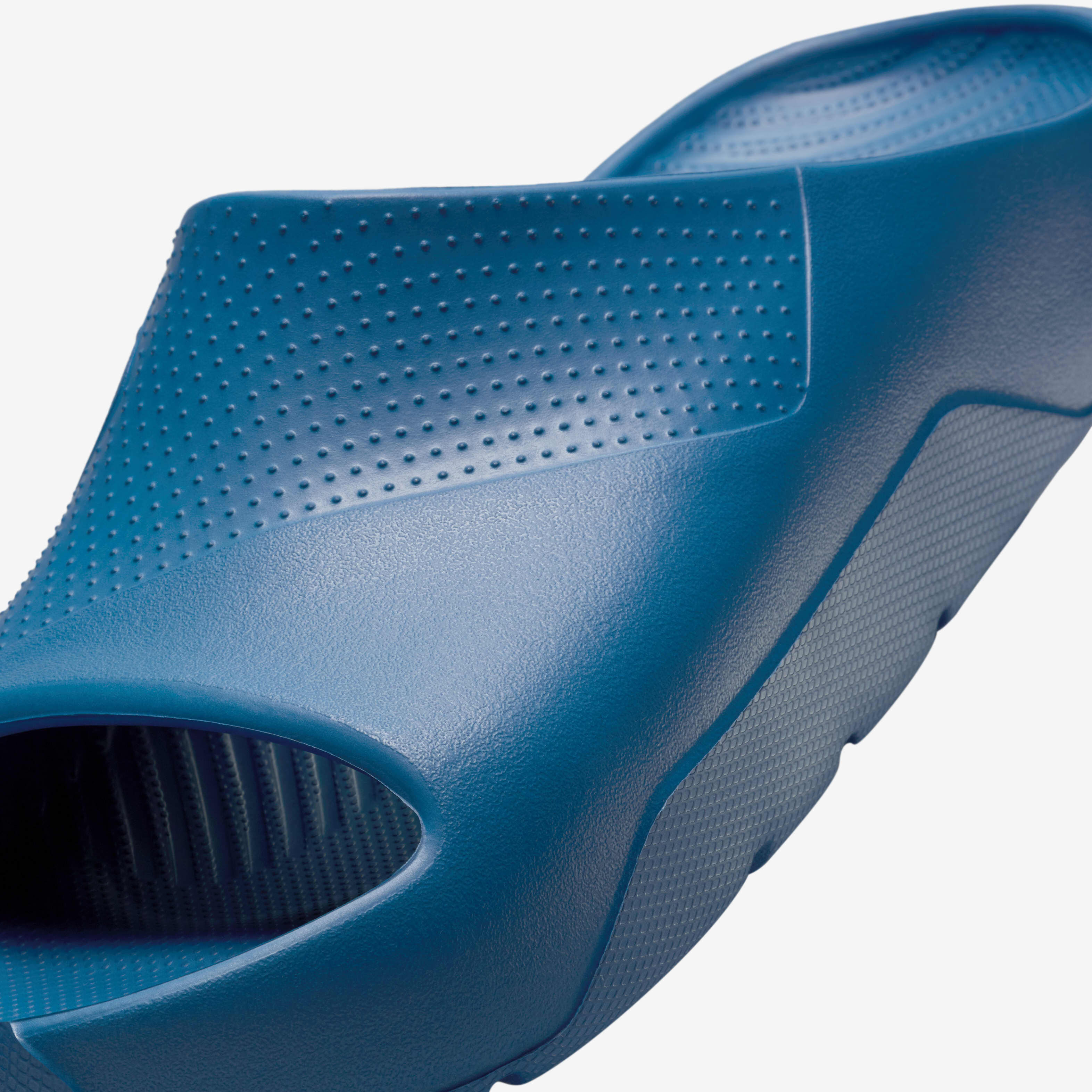 Jordan Post image number 5