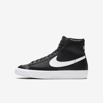 Nike Blazer Mid '77