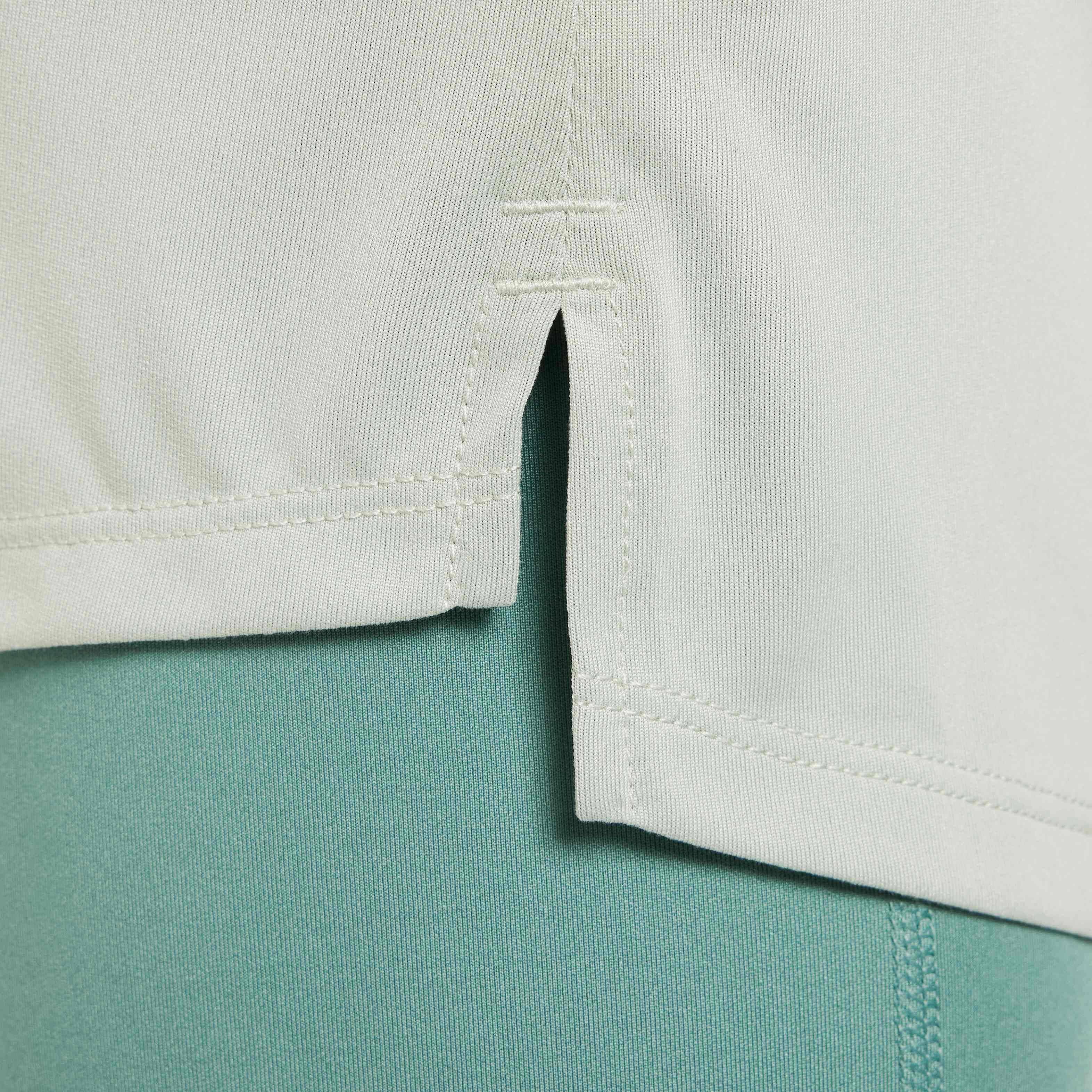 نايكي ون كلاسيك image number 4