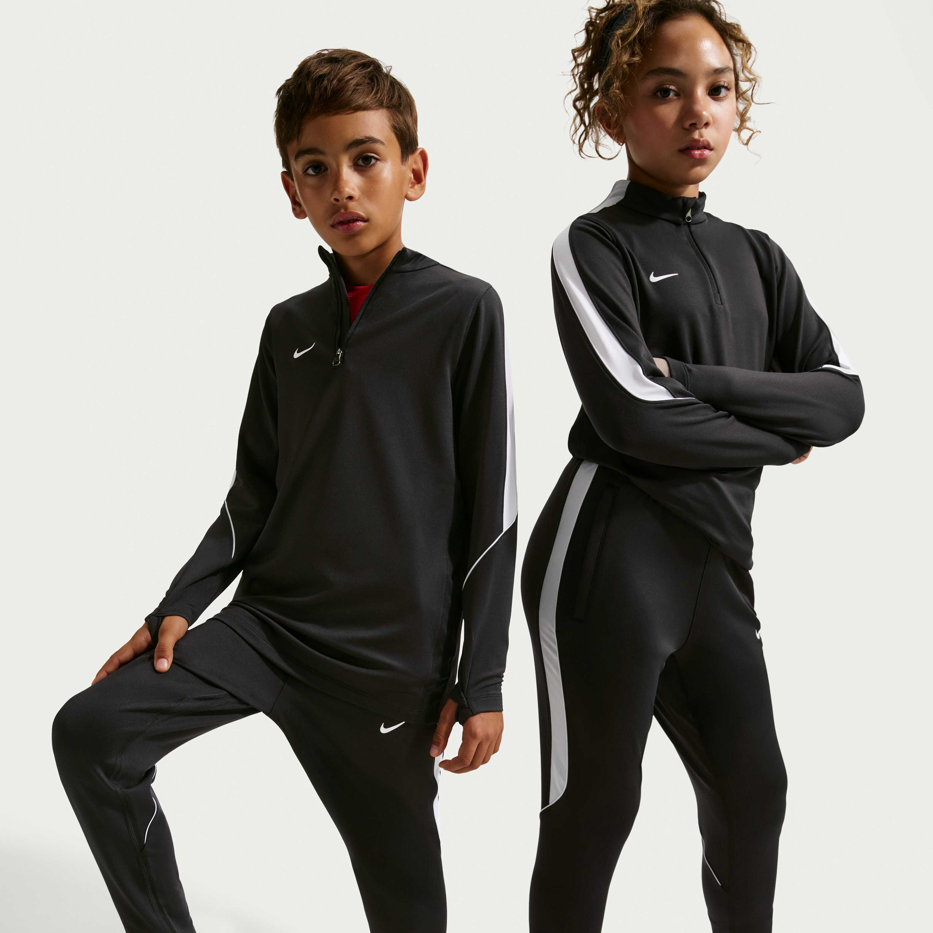 Nike Strike image number 0