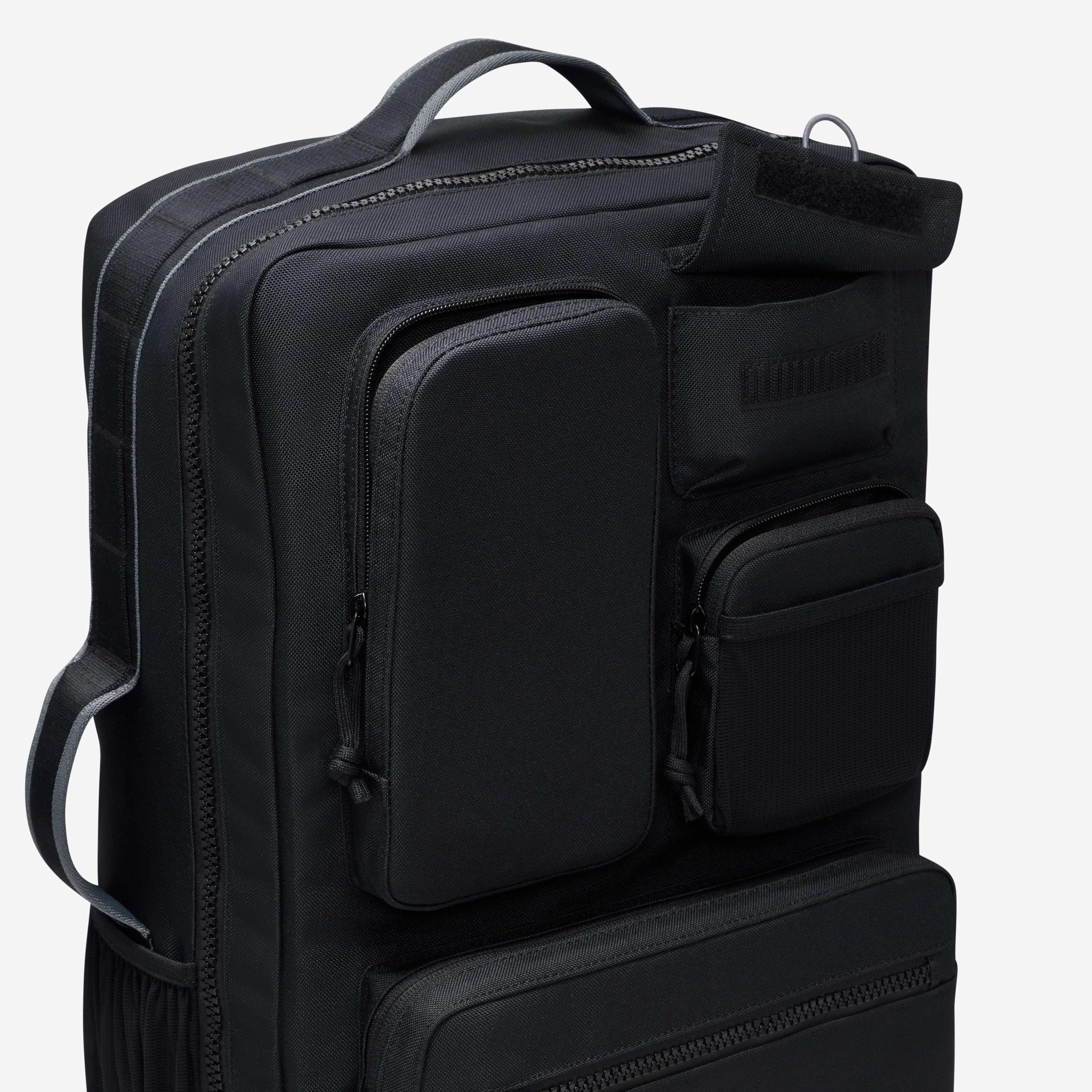 نايكي يوتيليتي ايليت image number 8