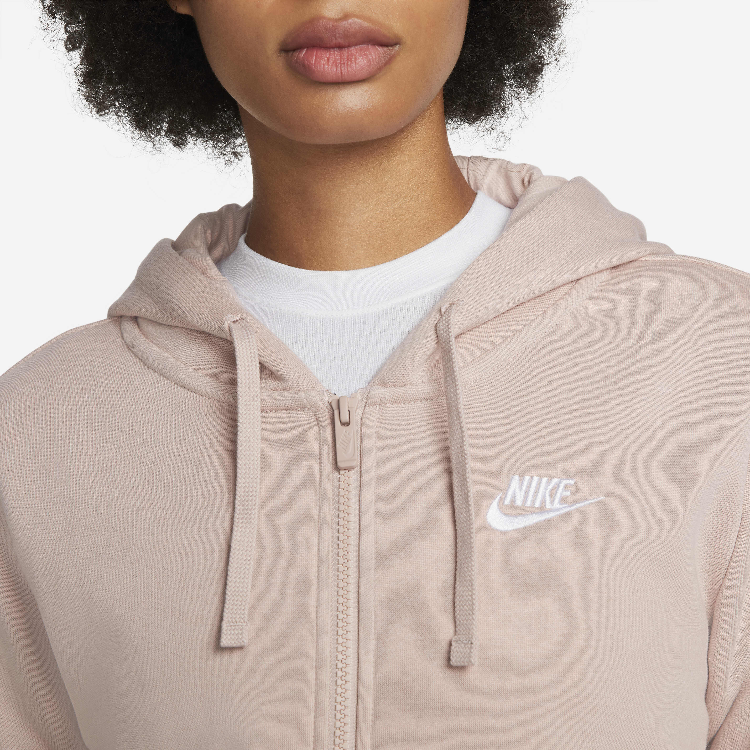 Nike Sportswear Club Fleece image number 2