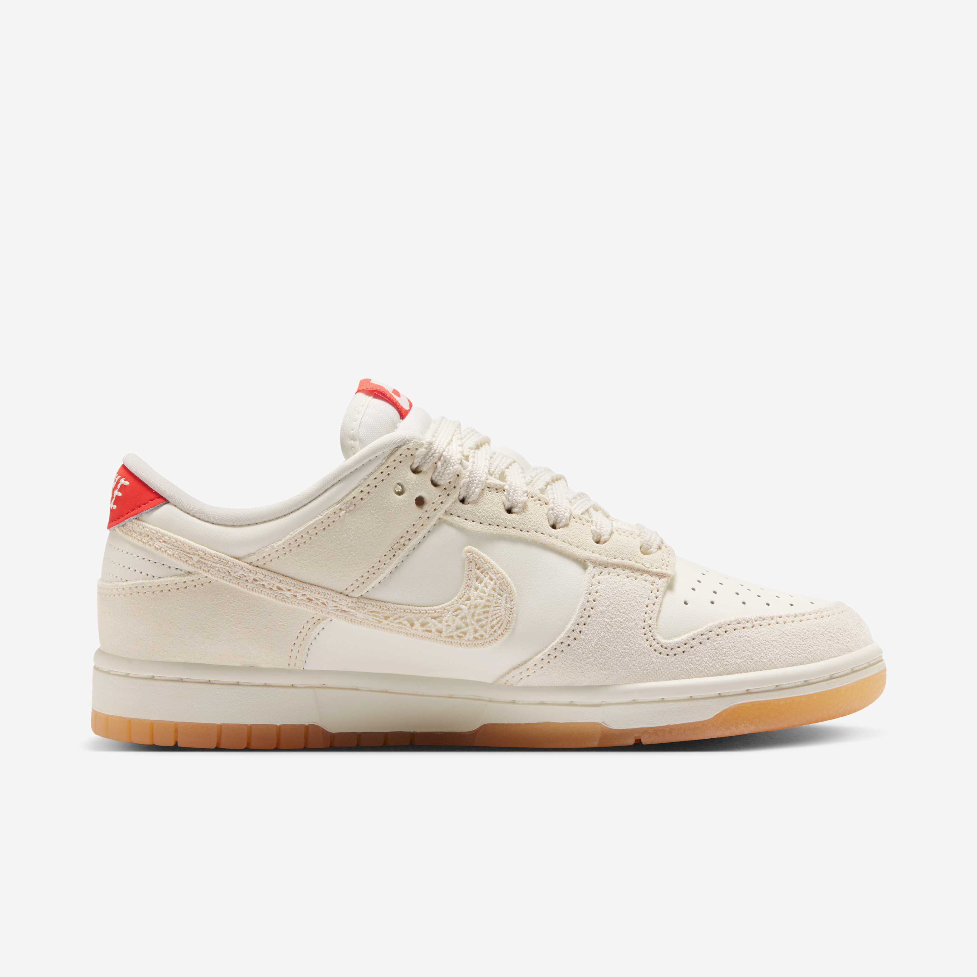 Nike Dunk Low image number 2