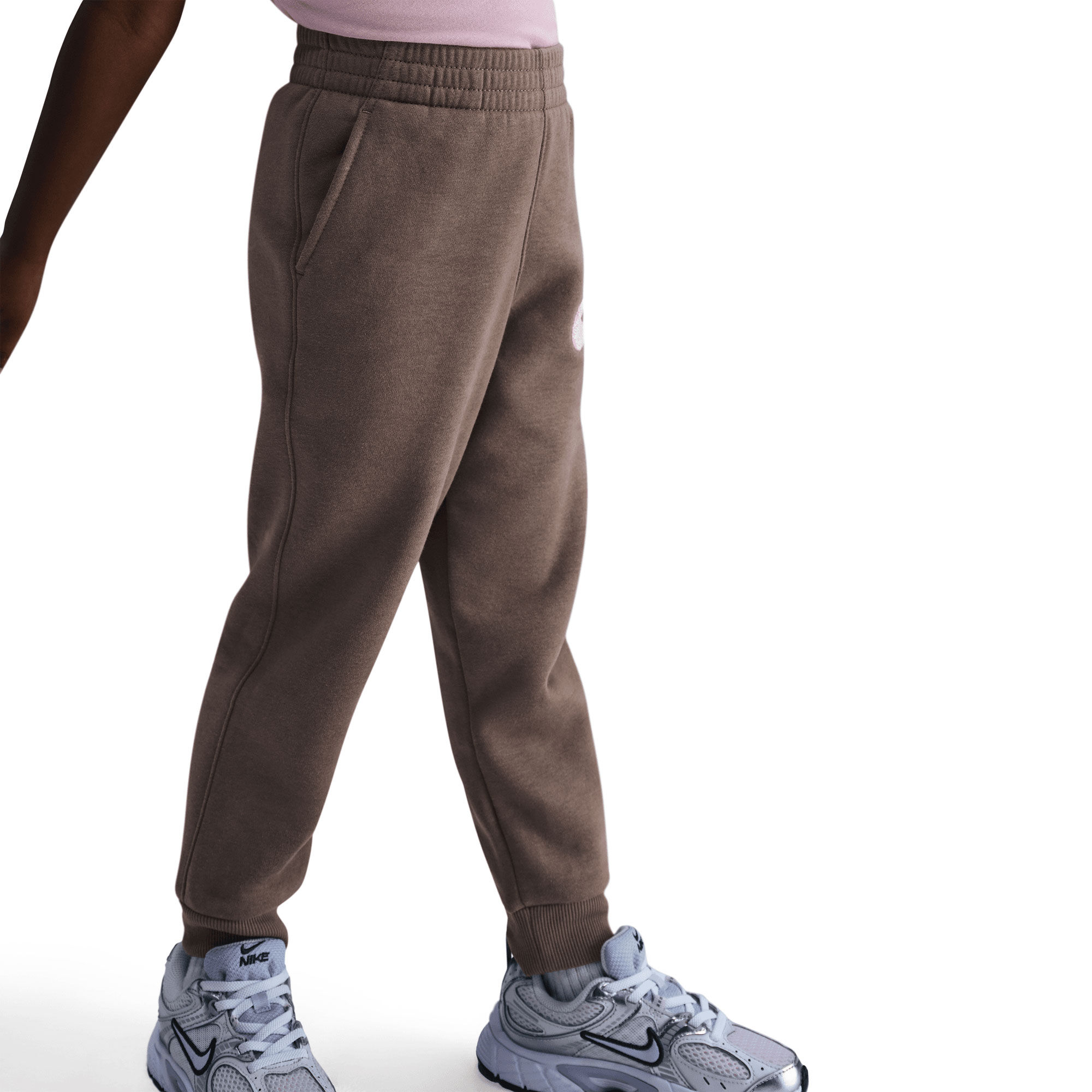 نايكي كلوب image number 5