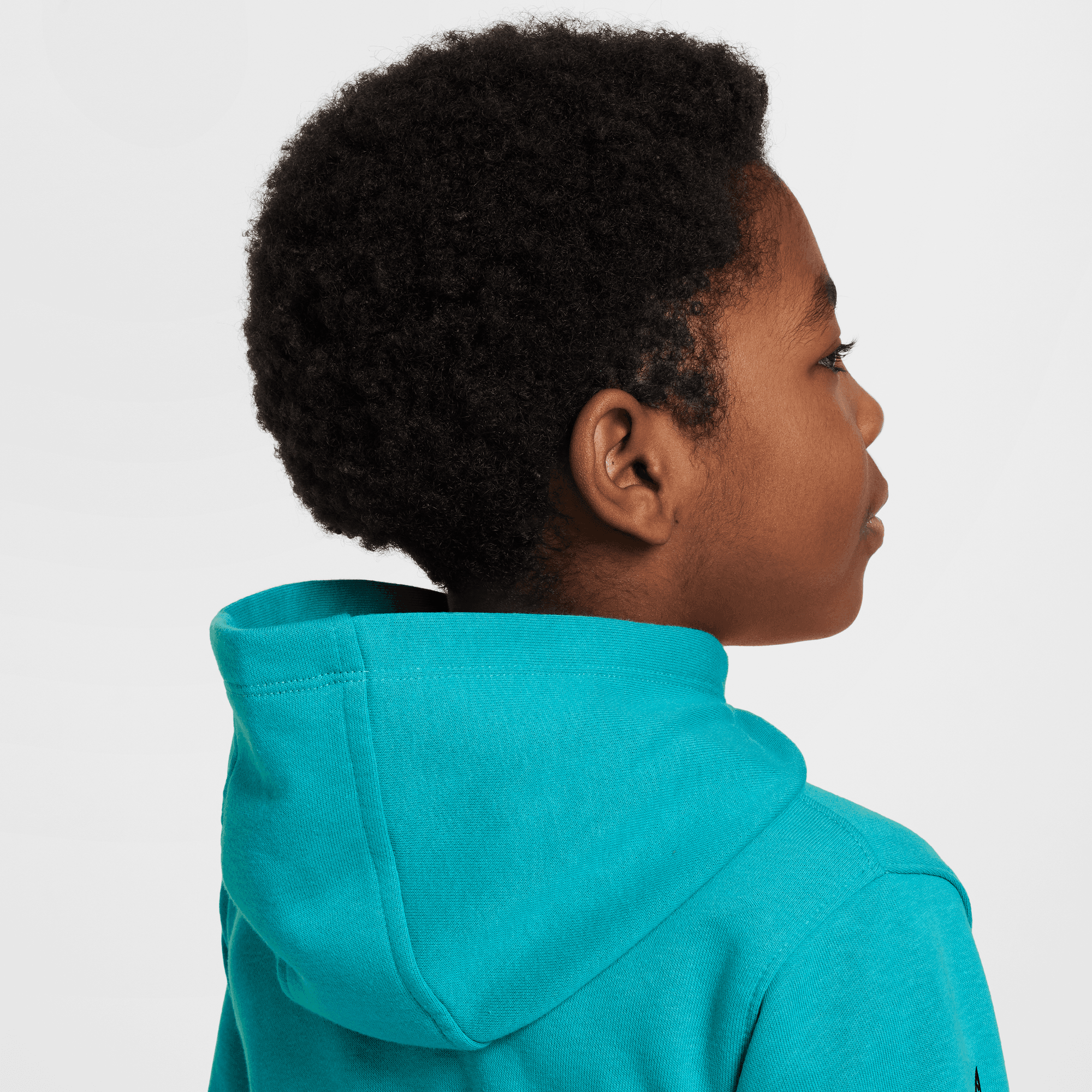 Nike Sportswear "Outside the Lines" image number 7