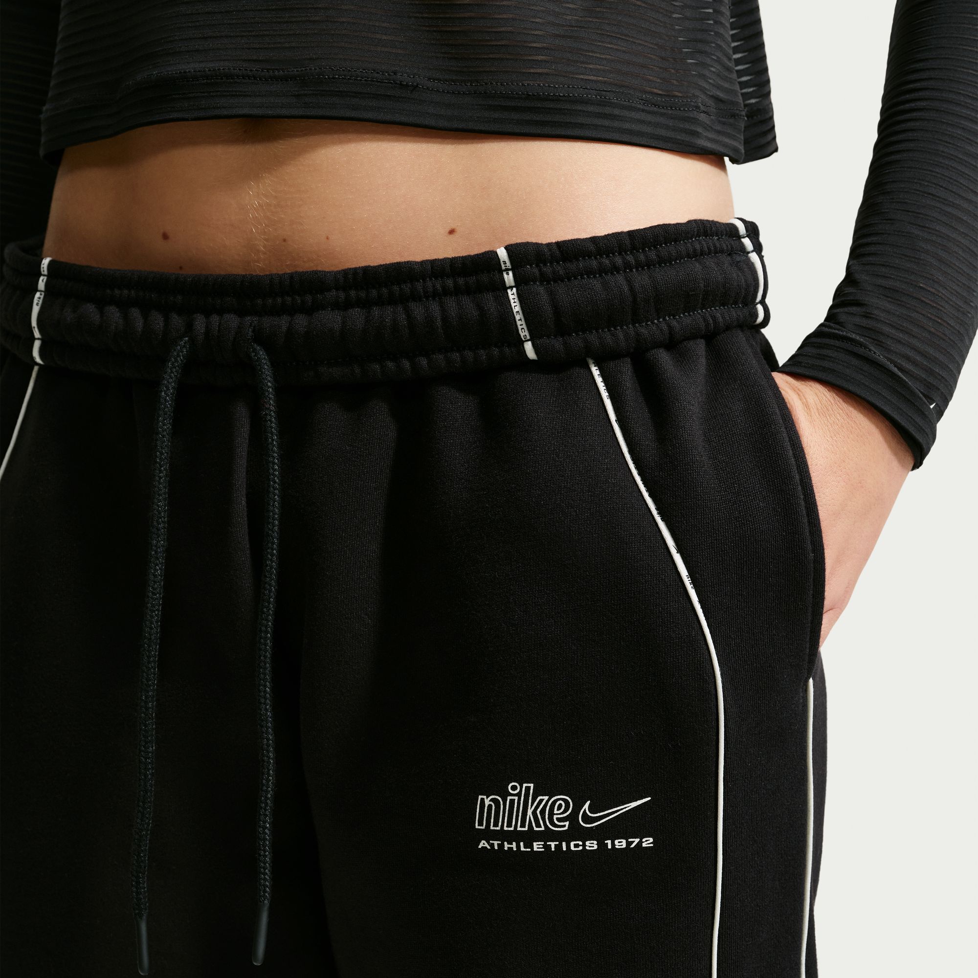 Nike Studio Fleece Medium Weight "Graphic Pack" image number 6