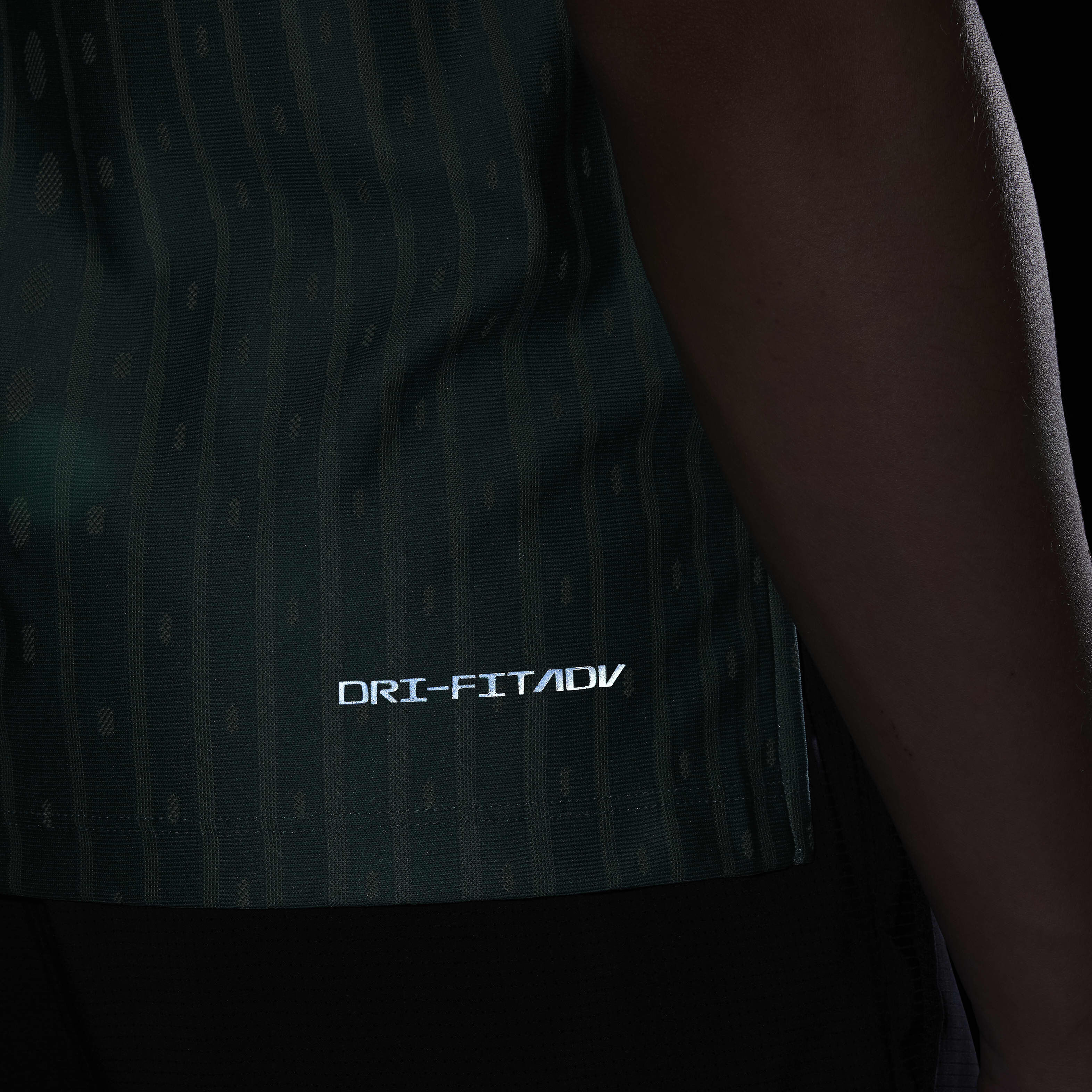 نايكي مالتي تك image number 8