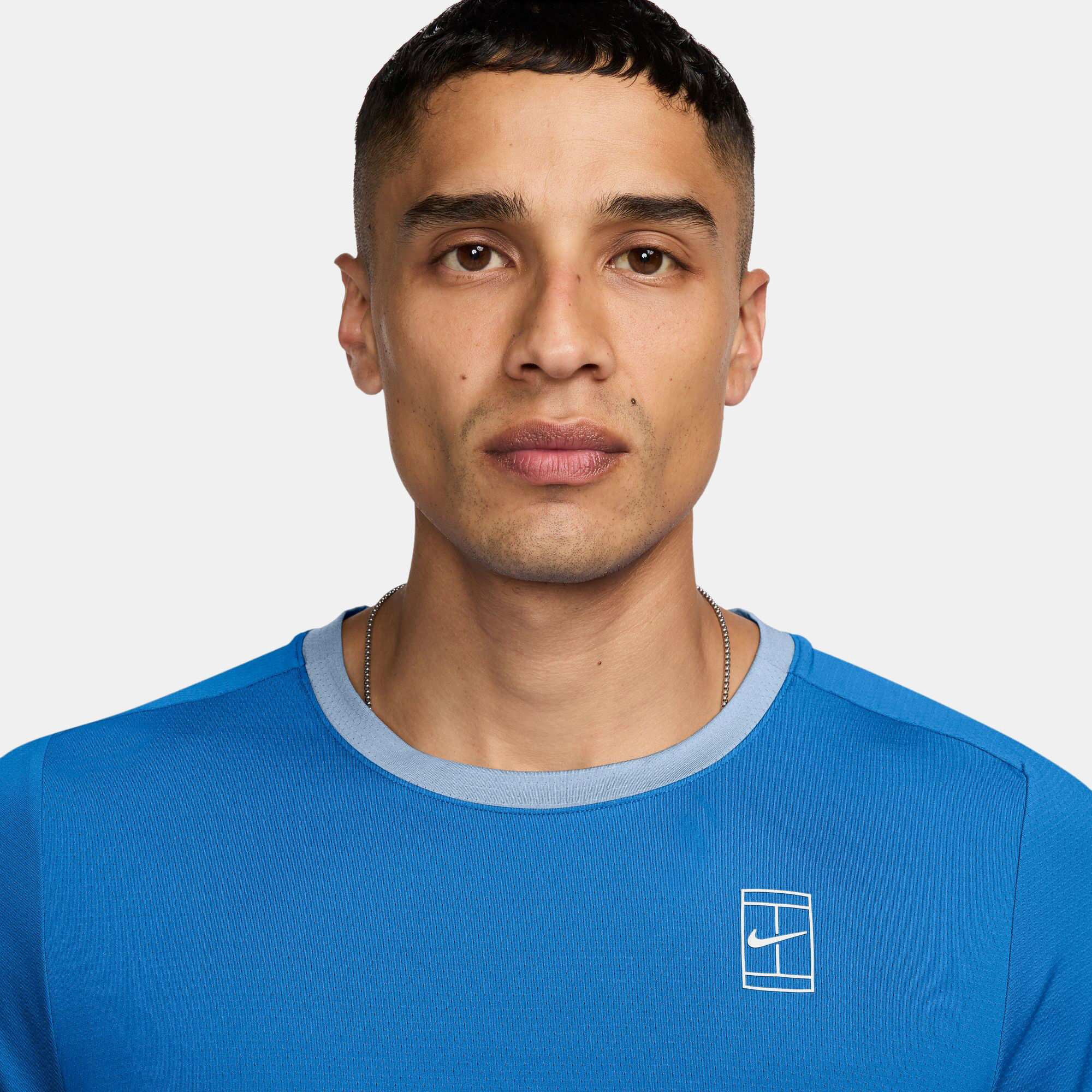 NikeCourt Advantage image number 2