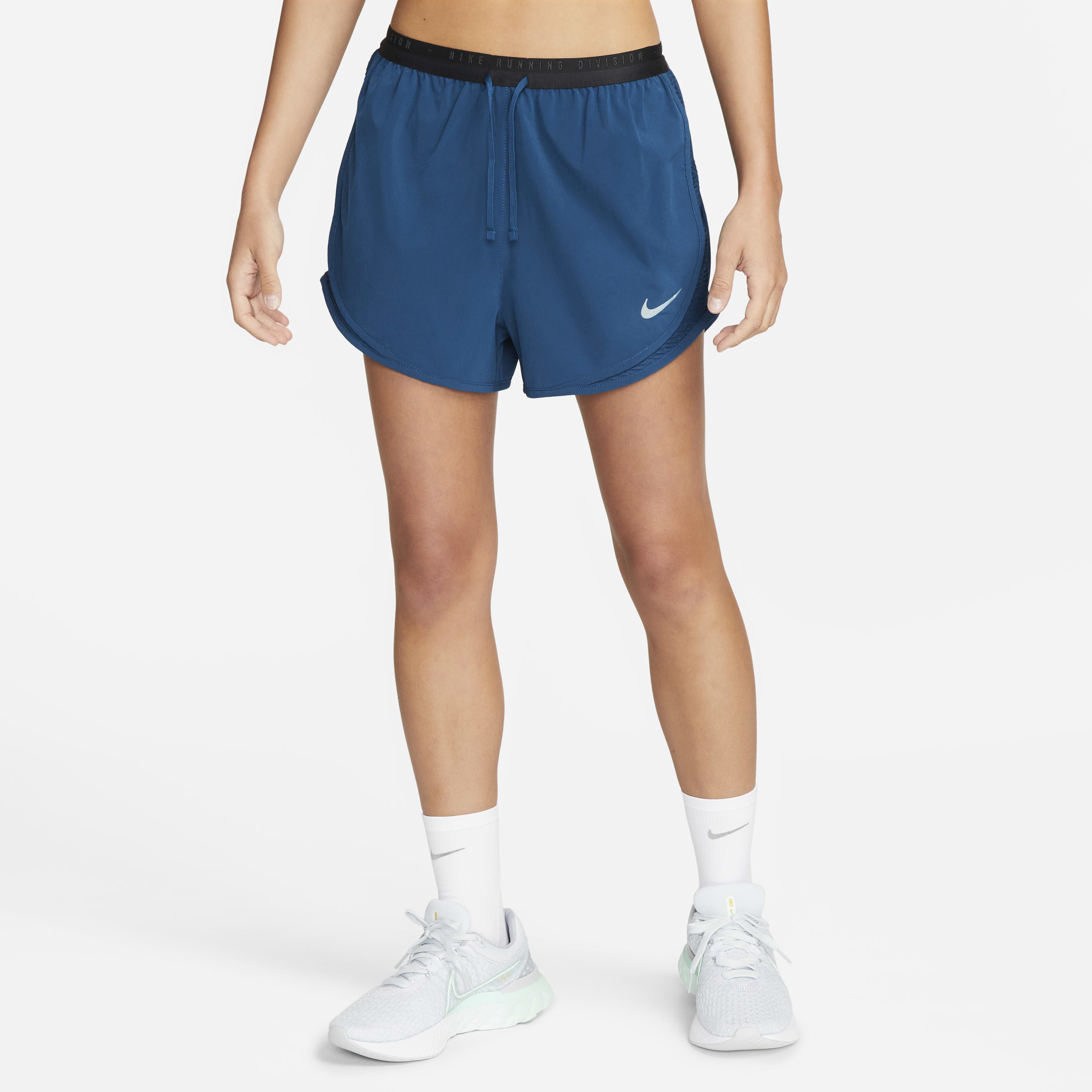 Nike Dri-FIT Run Division Tempo Luxe image number 0