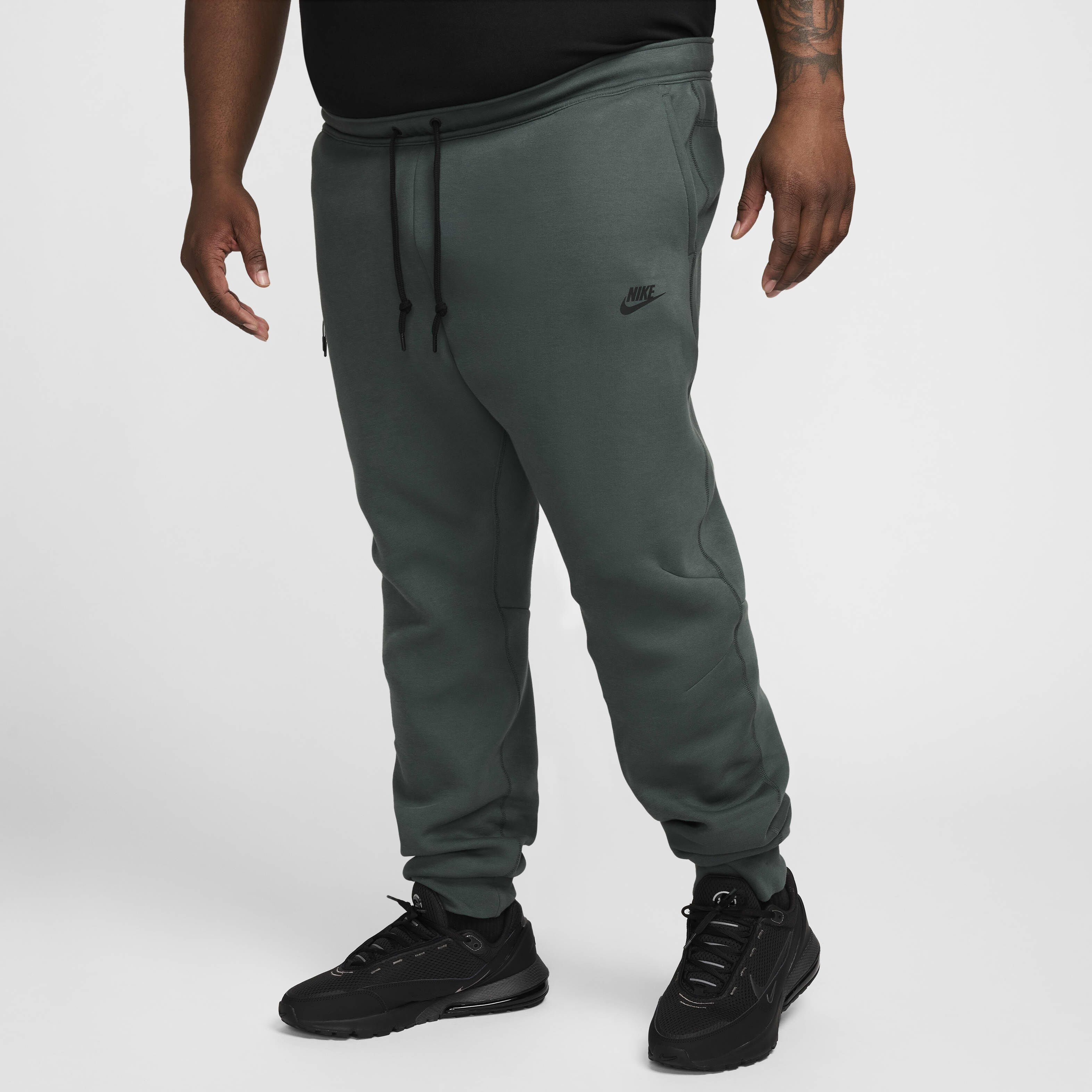 Nike Sportswear Tech Fleece image number 10