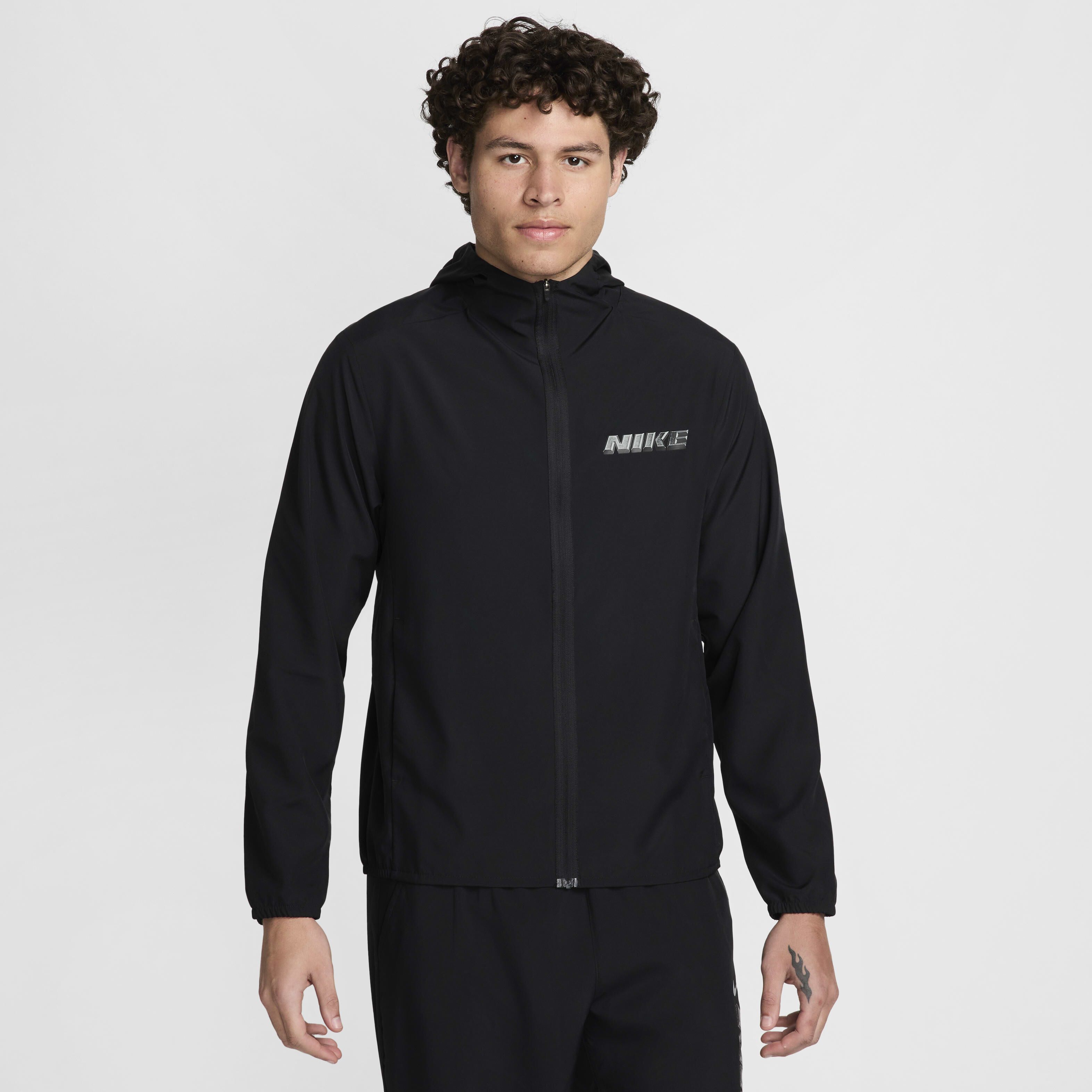Buy Nike Form Men s Dri FIT Versatile Jacket Nike Qatar Official