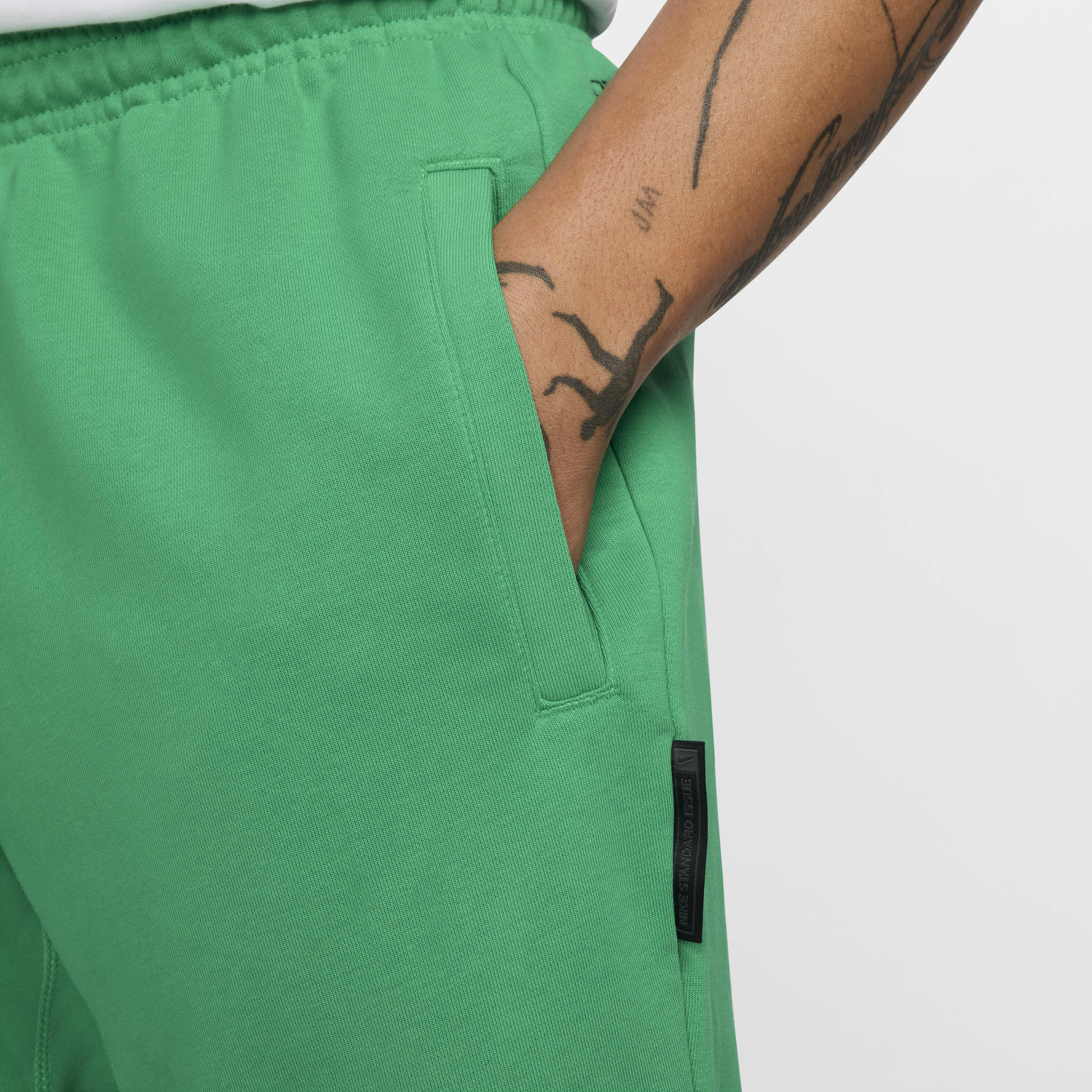 Giannis Standard Issue image number 2