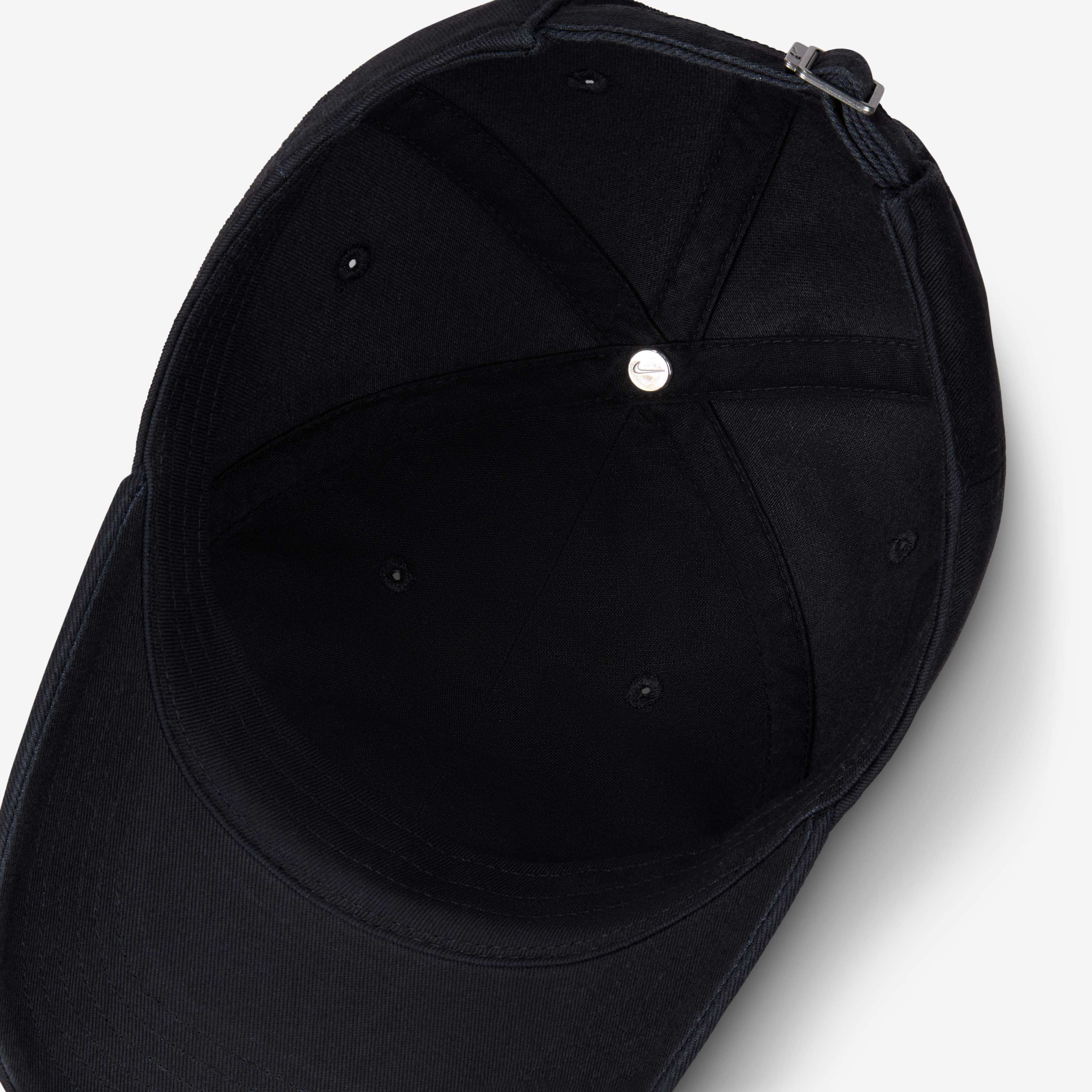 نايكي كلوب image number 4