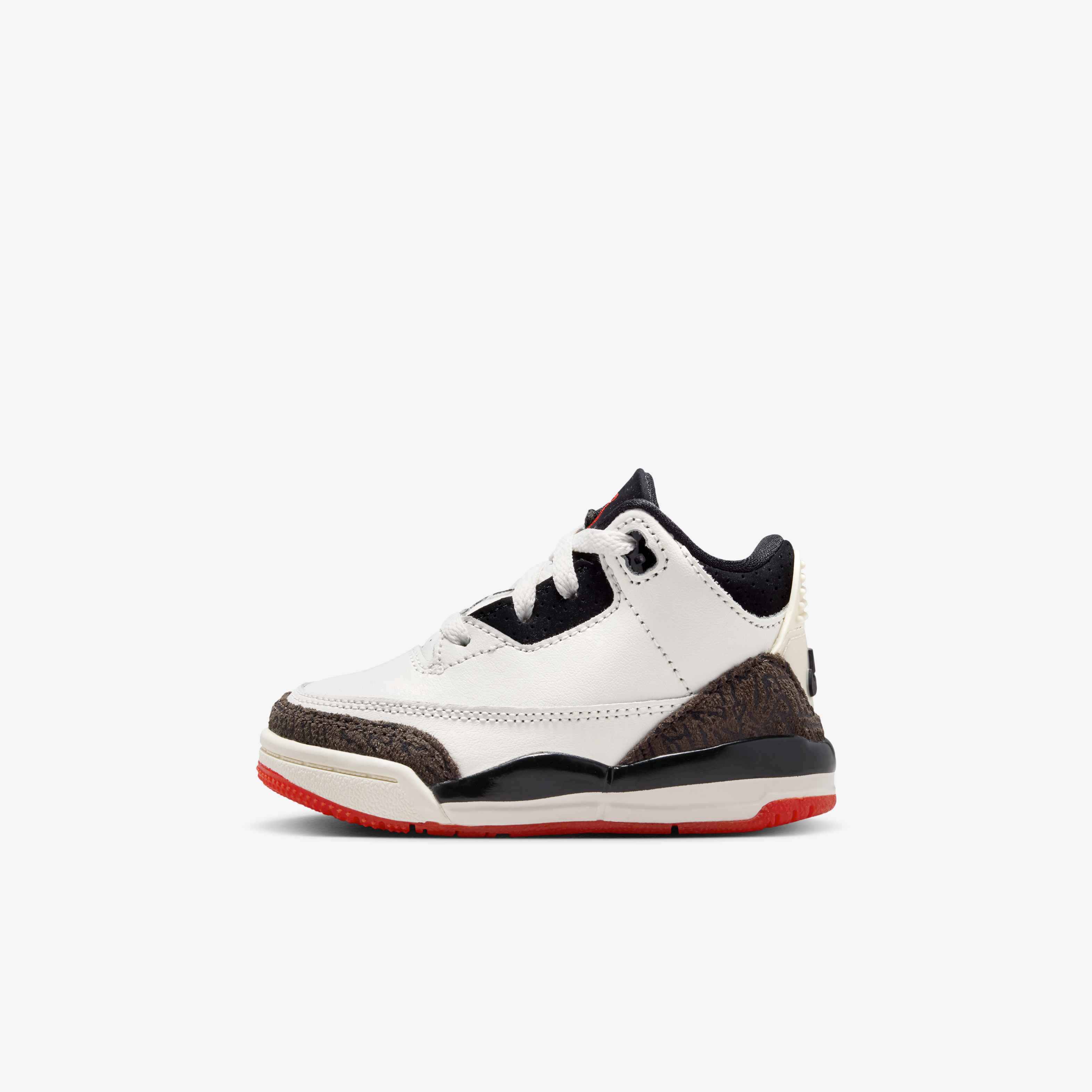 Jordan 3 Retro 'Medium Olive' image number 0