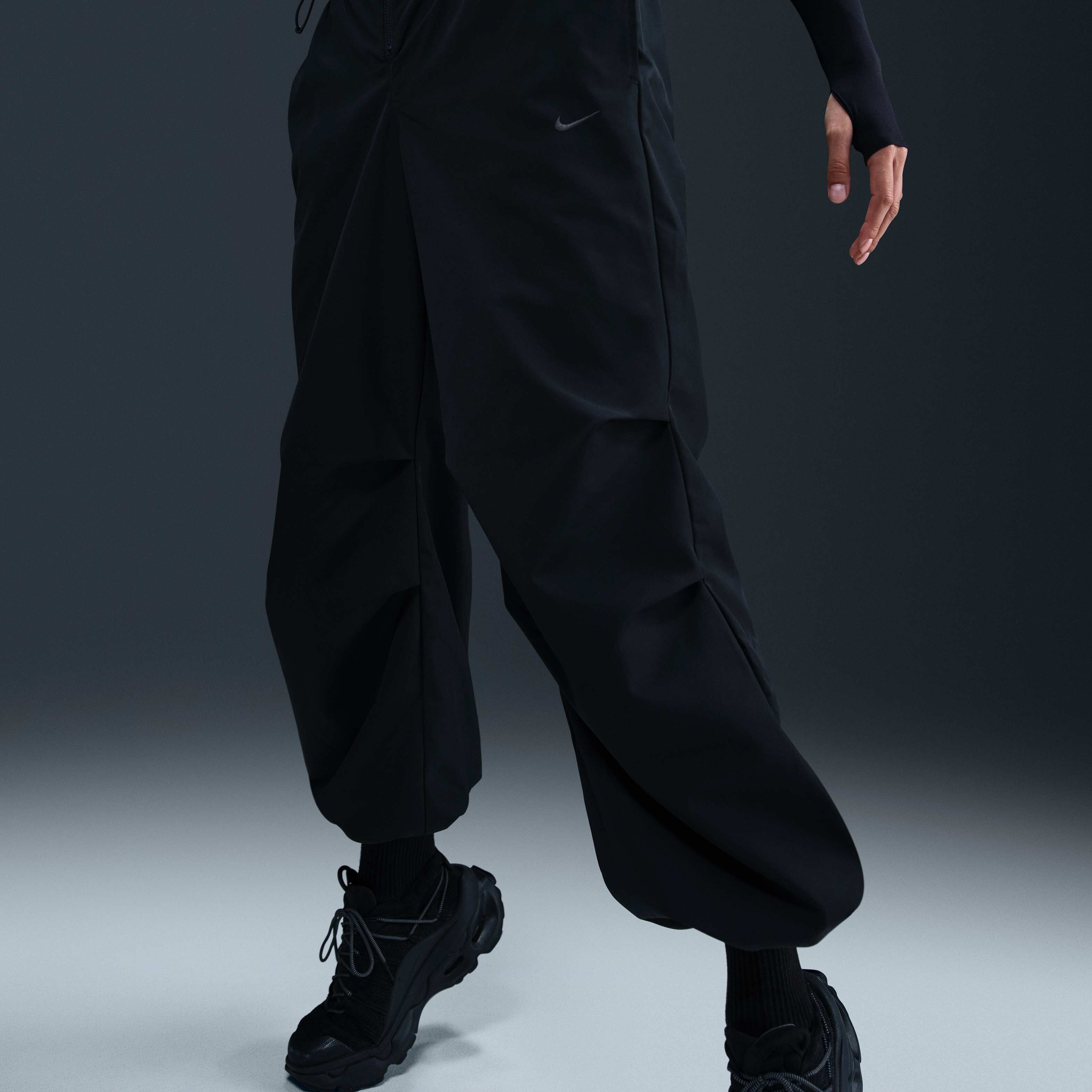 نايكي سبورتسوير image number 1