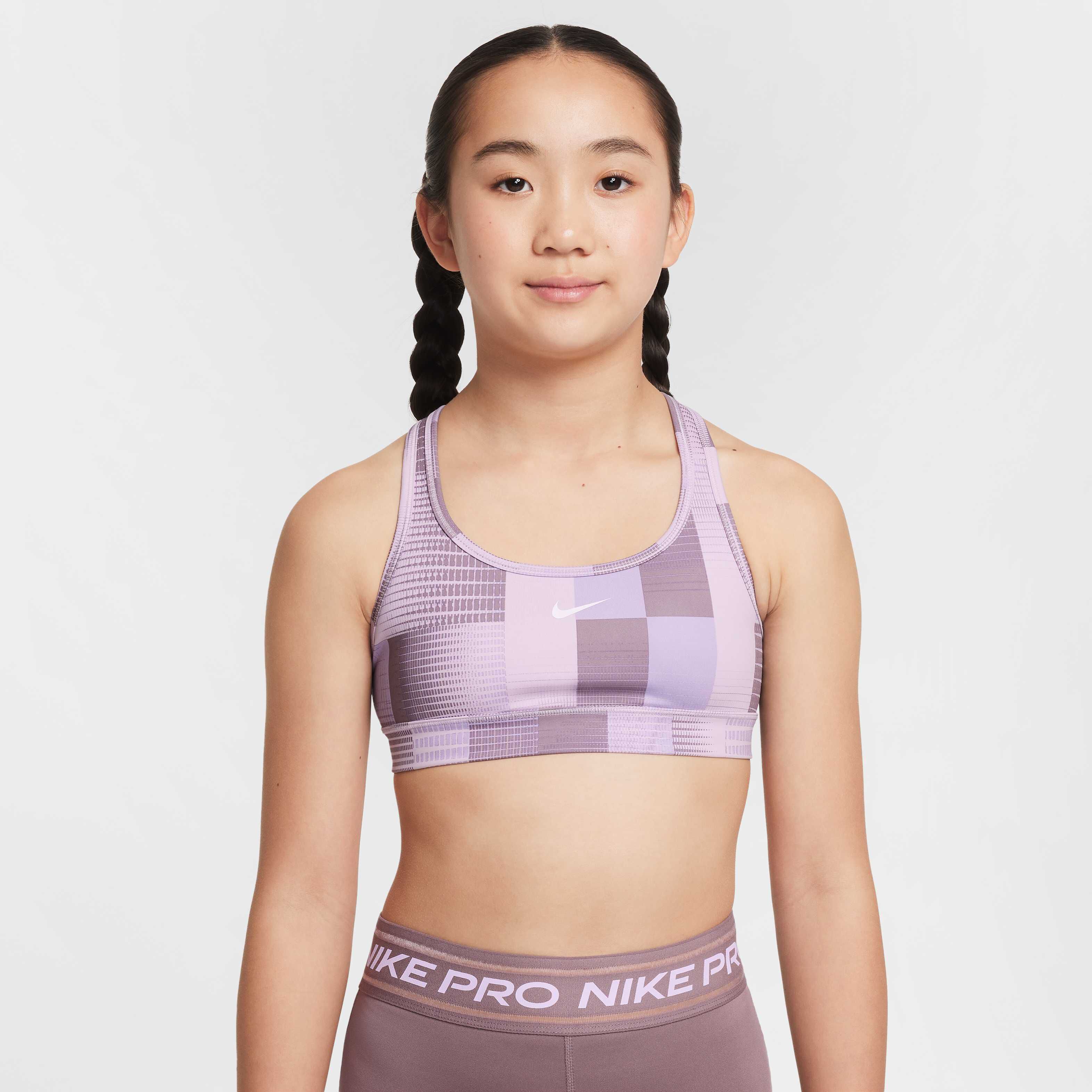 Nike Pro image number 0