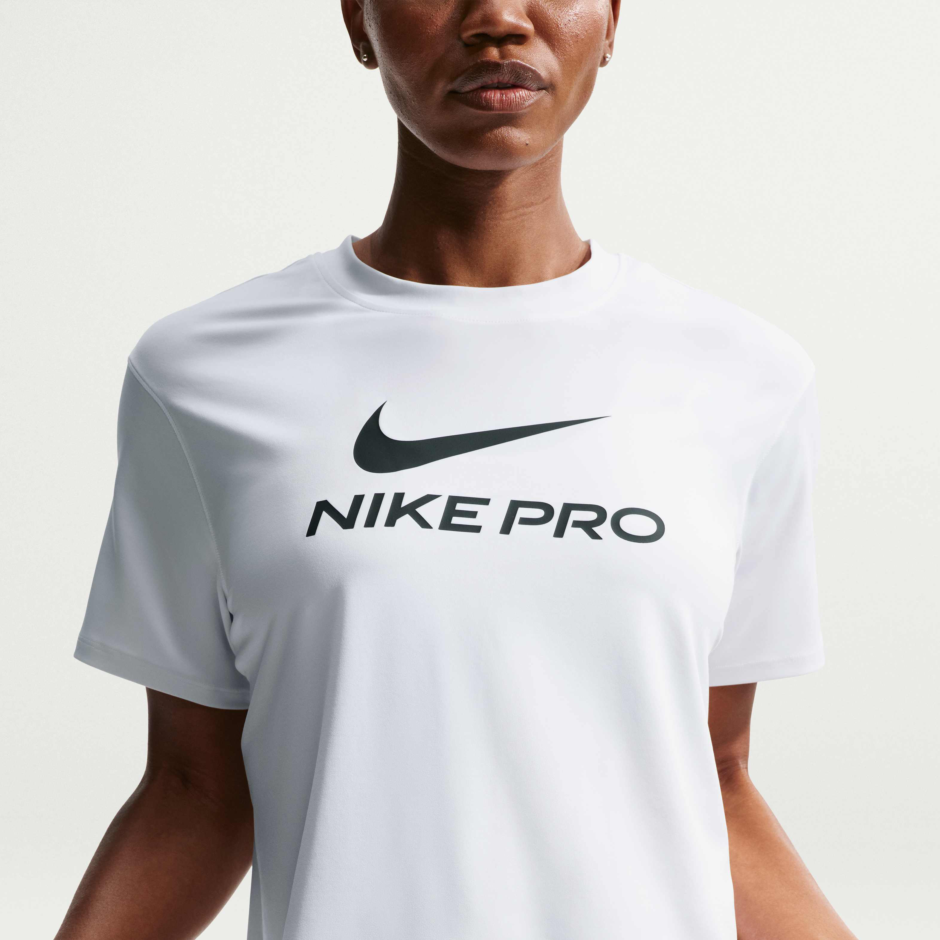 Nike Pro image number 2