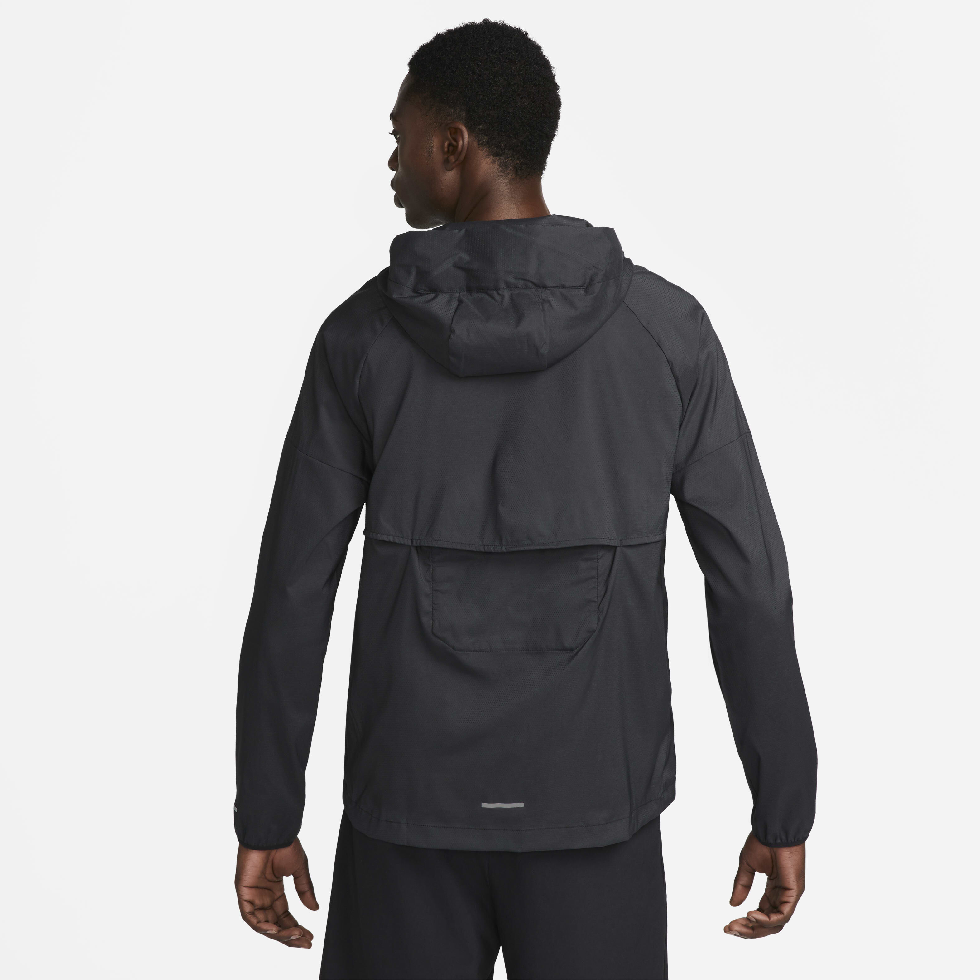 Buy Nike Windrunner Men s Repel Running Jacket Nike Qatar Official