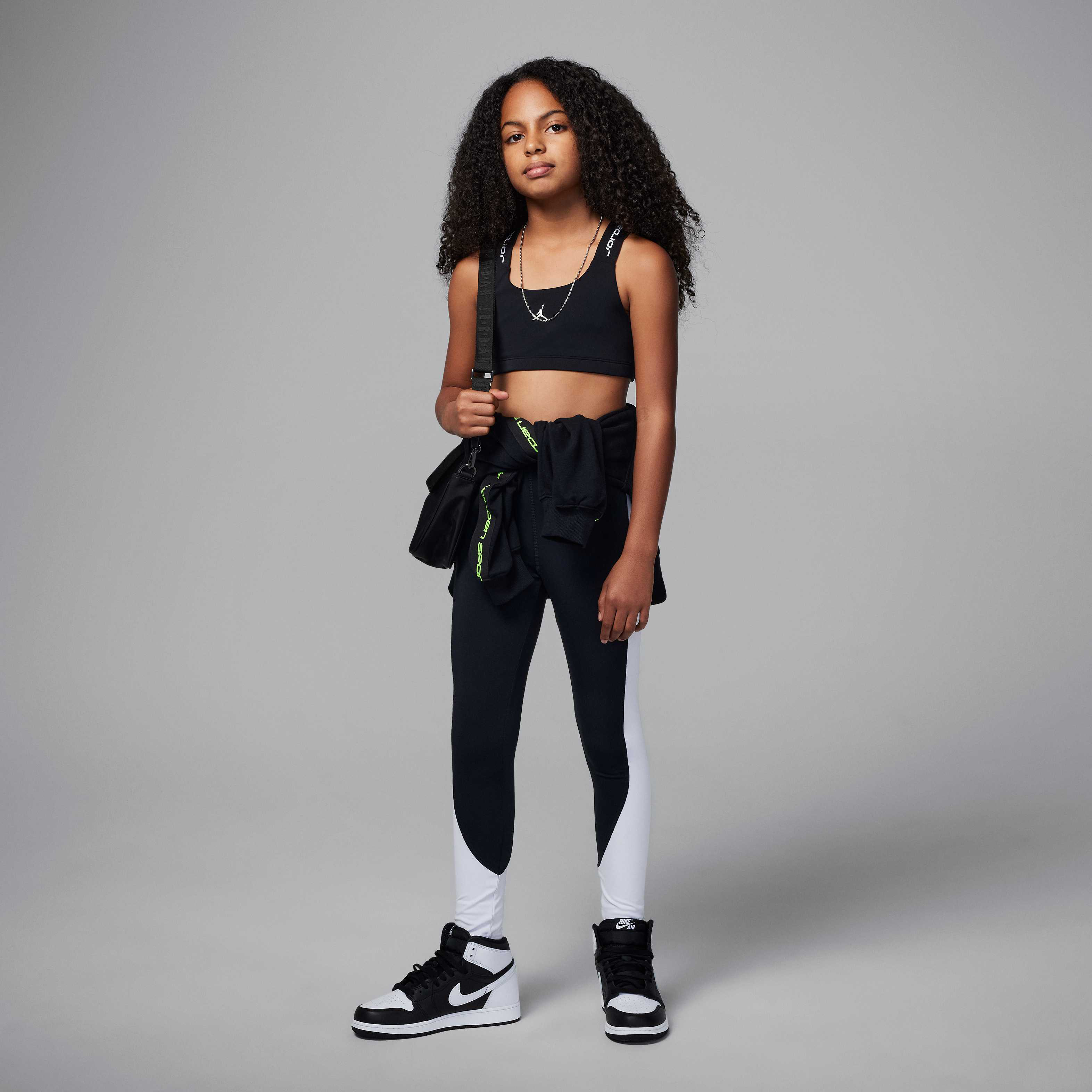 جوردن دراي-فت سبورت image number 5