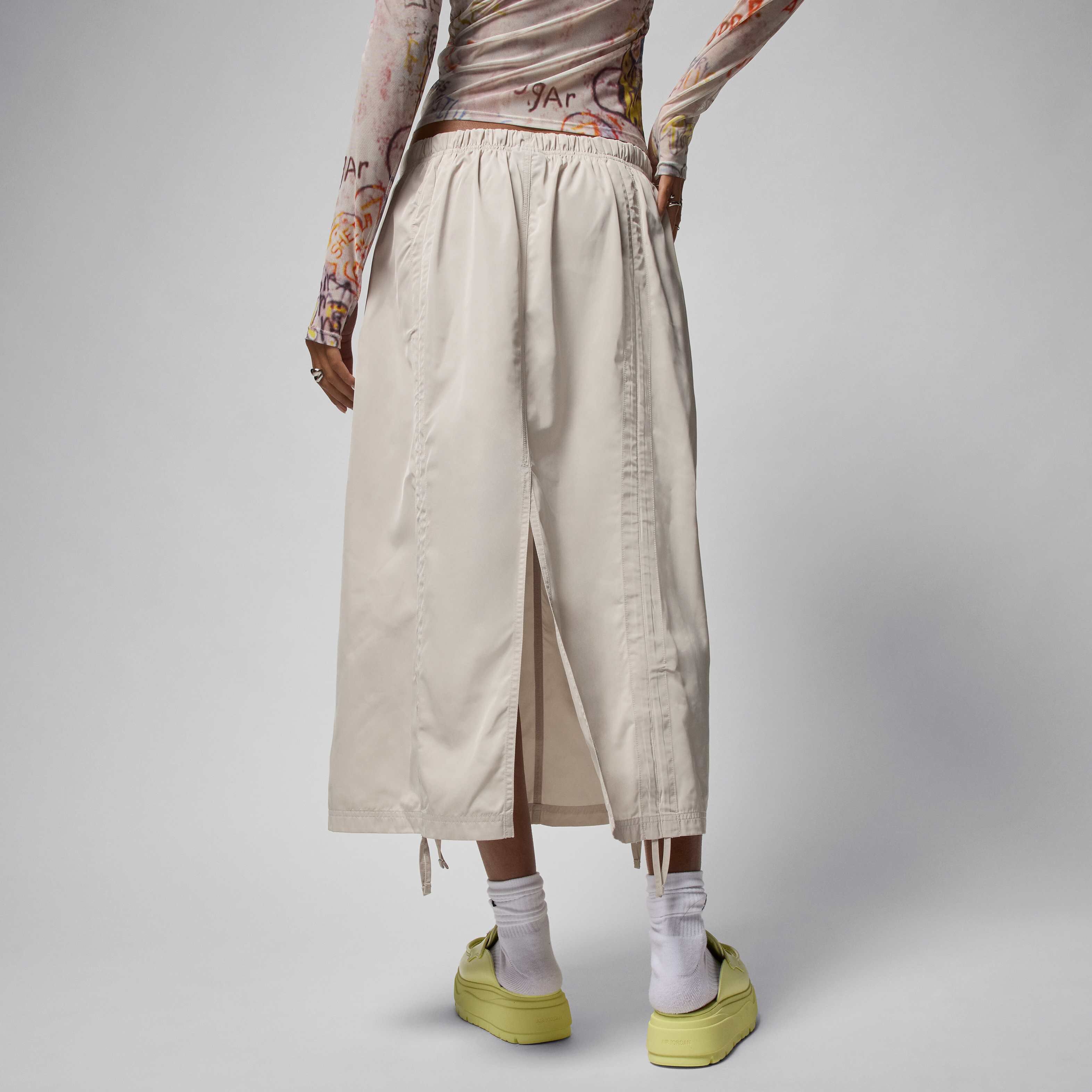 Buy Jordan Flight Women's Parachute Skirt - Light Orewood