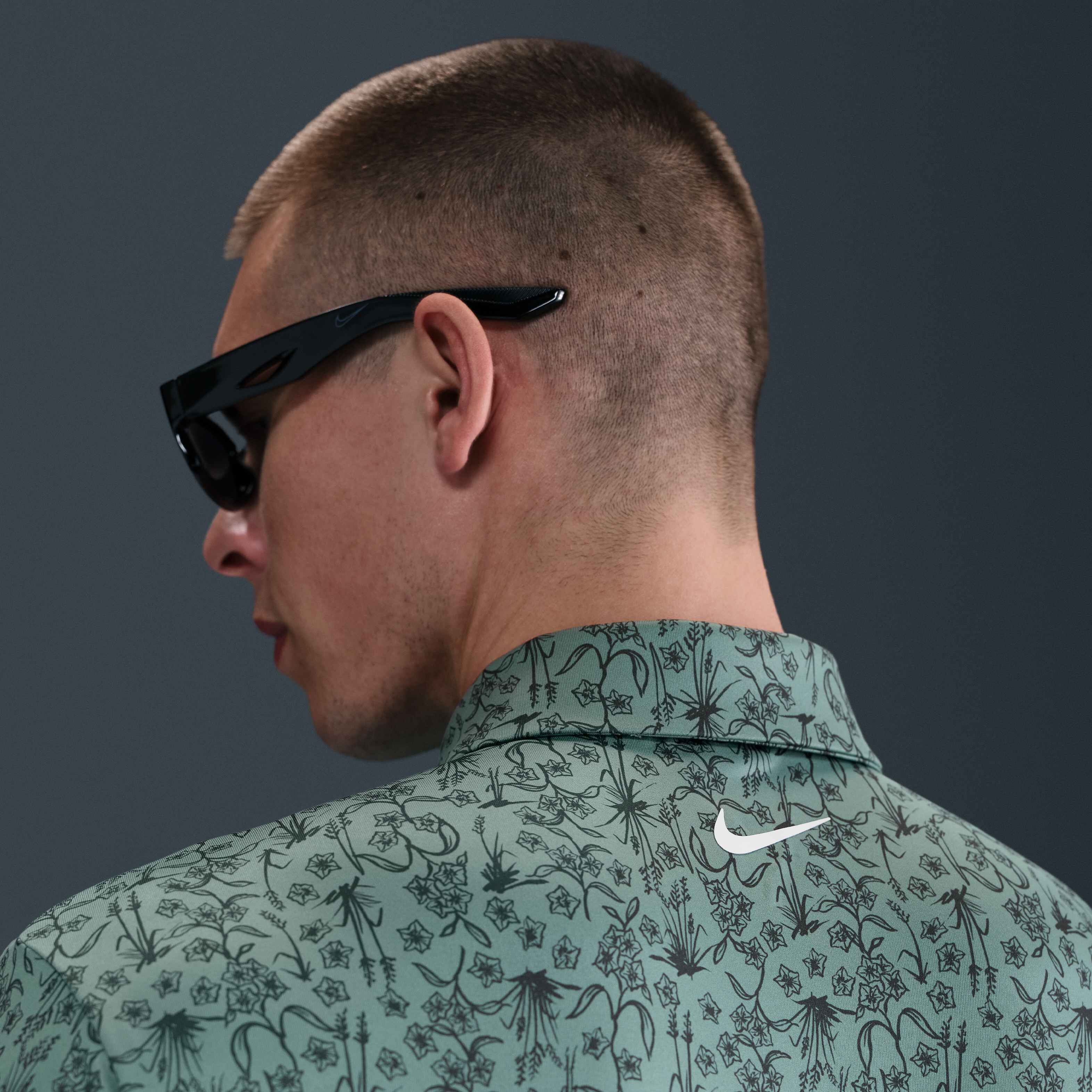 نايكي تور image number 1