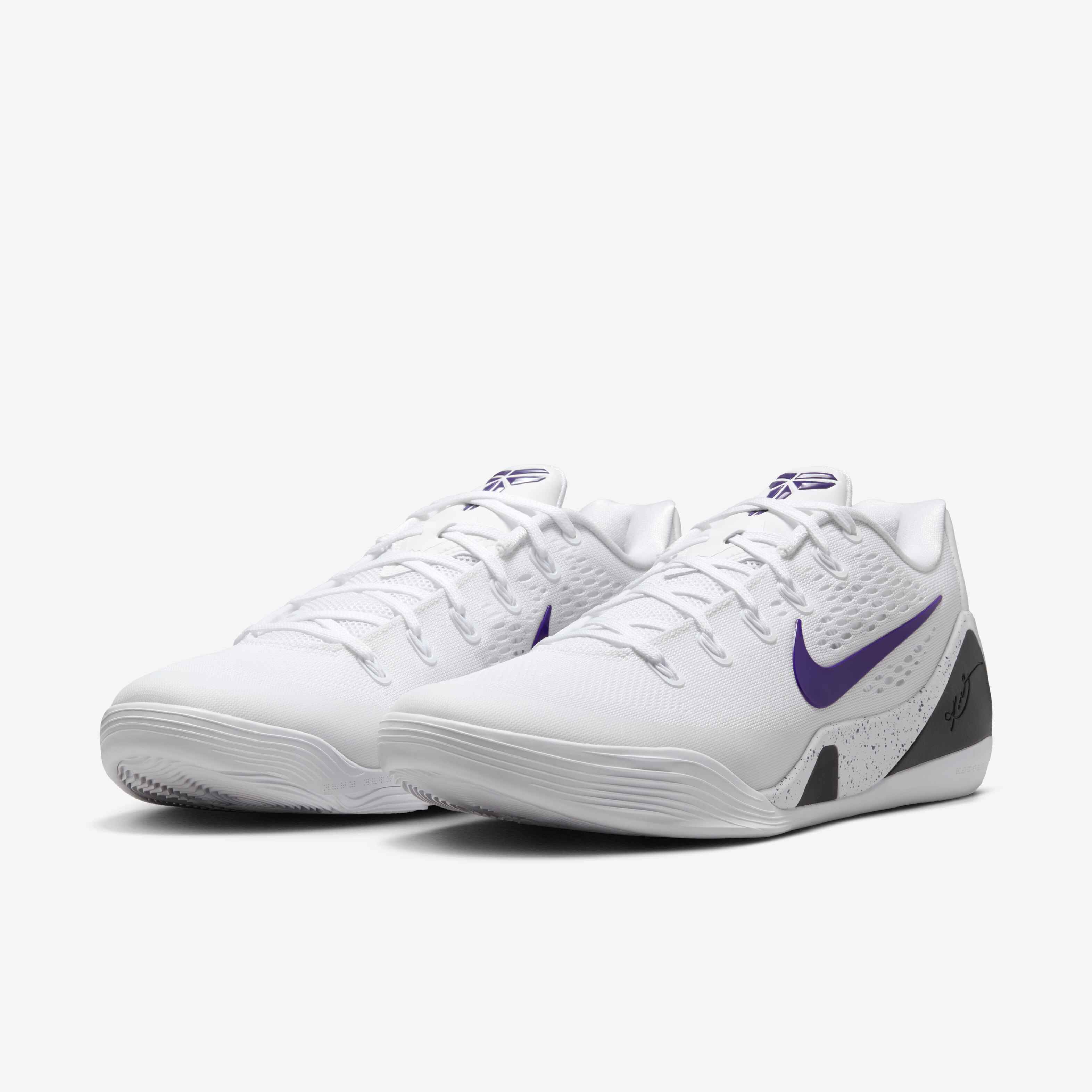Buy Kobe IX Elite Low EM Protro Basketball Shoes - White