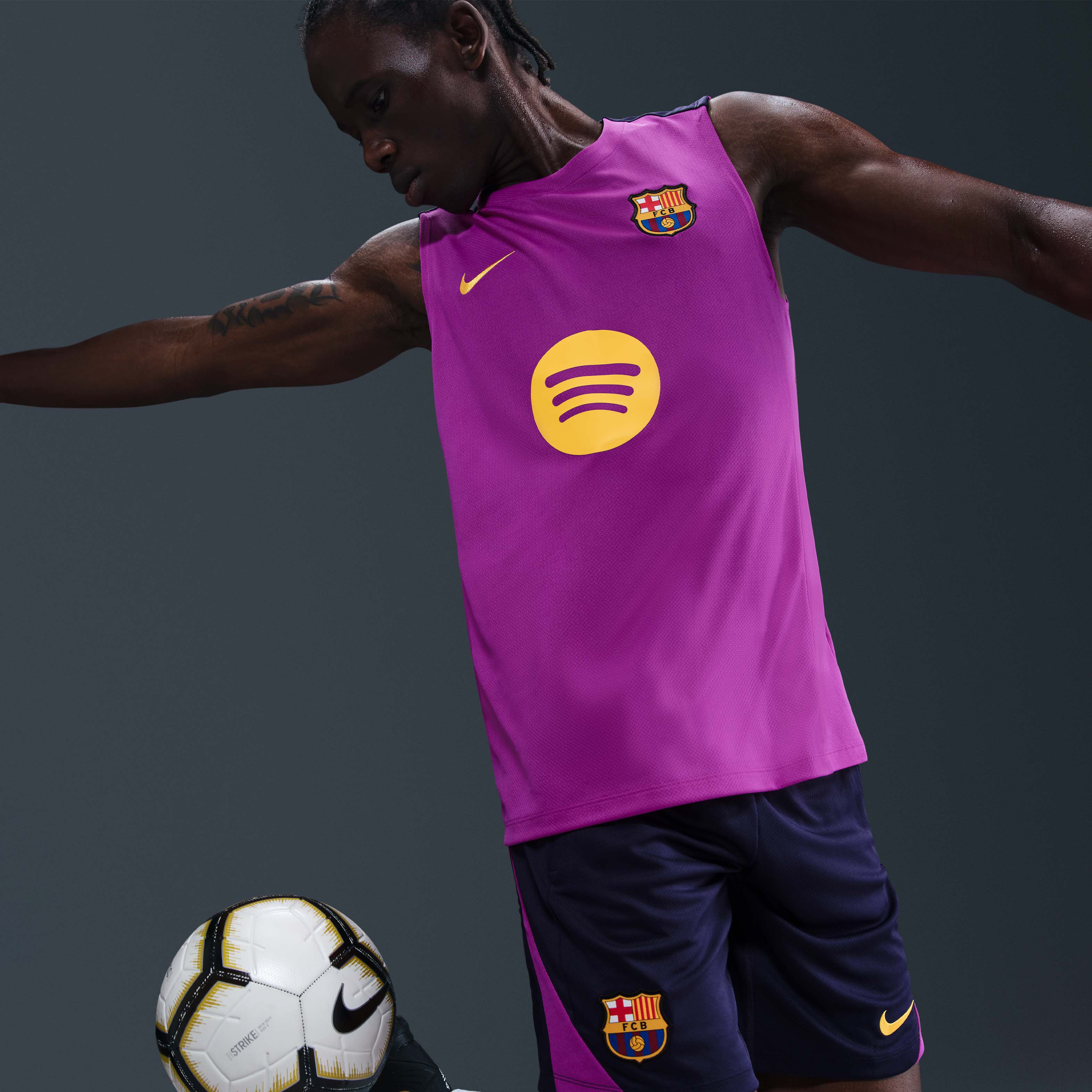 【新品未使用】Nike FC Barcelona ウィンドブレーカー L 楽天市場】バルセロナ ウインドブレーカーの通販